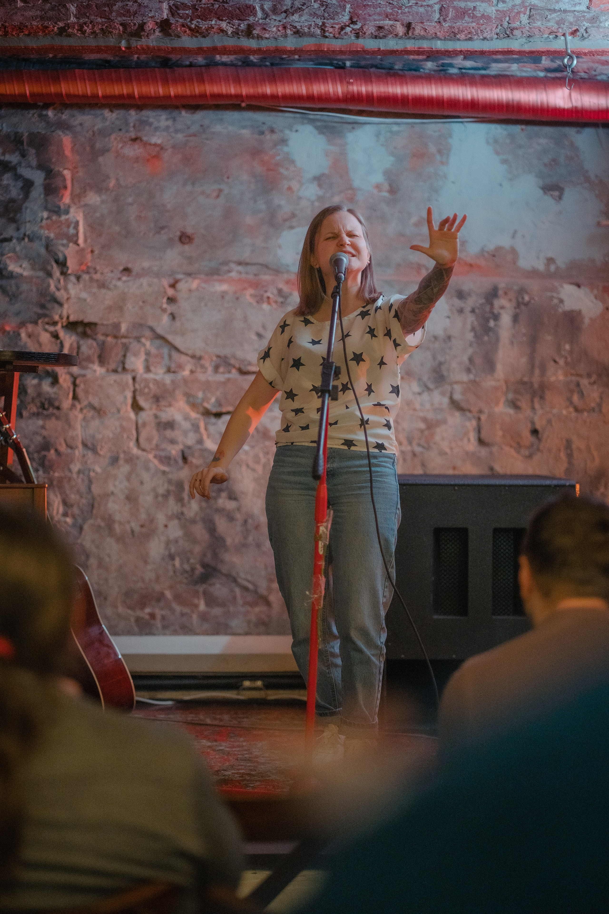 Презентация поэтического сборника. Творческие фотосессии в Москве. Фотоальбом лидера группы ЯЛО