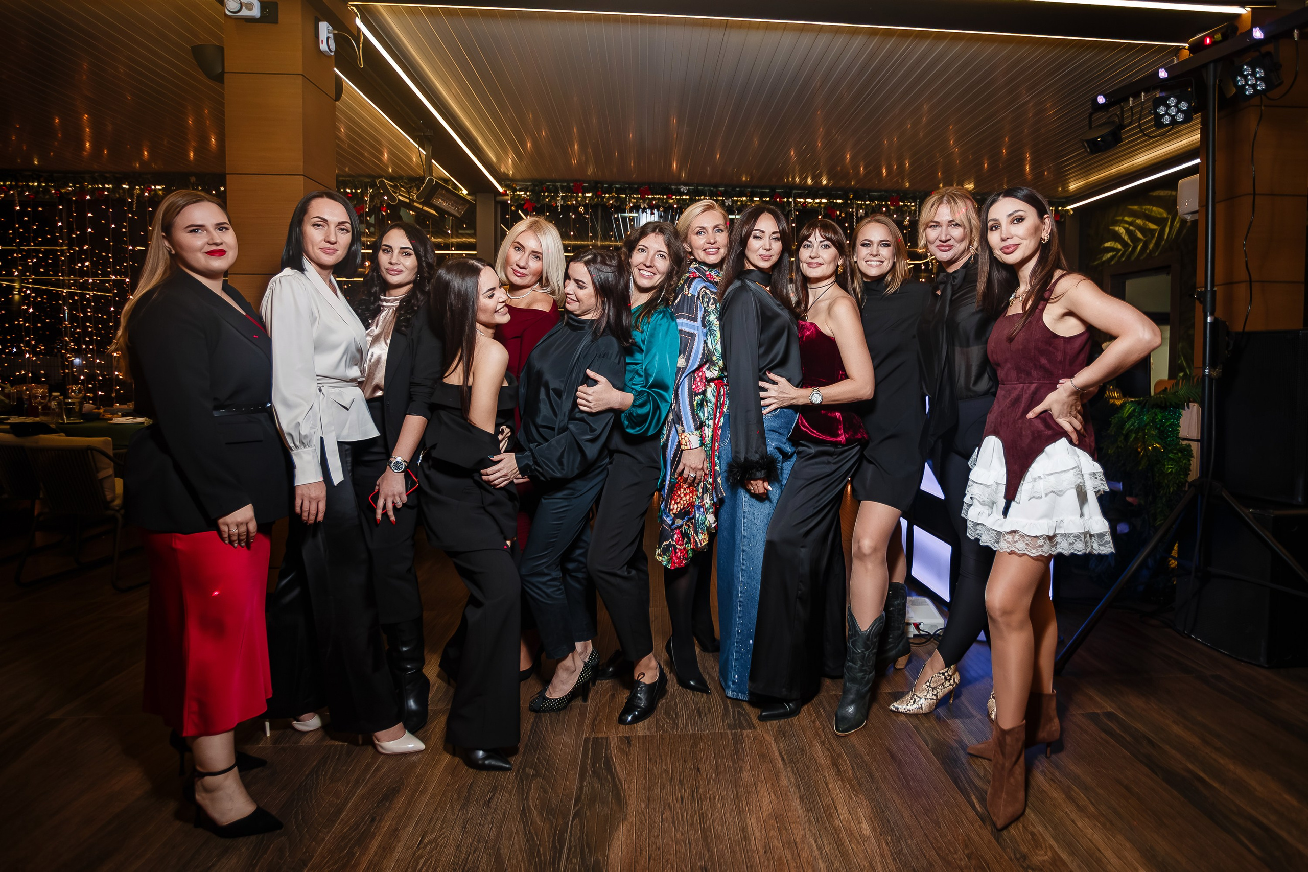 Новогодние корпоративы_Level Rest_Симферополь_20.12.2024. Аминов Руслан | Фотограф