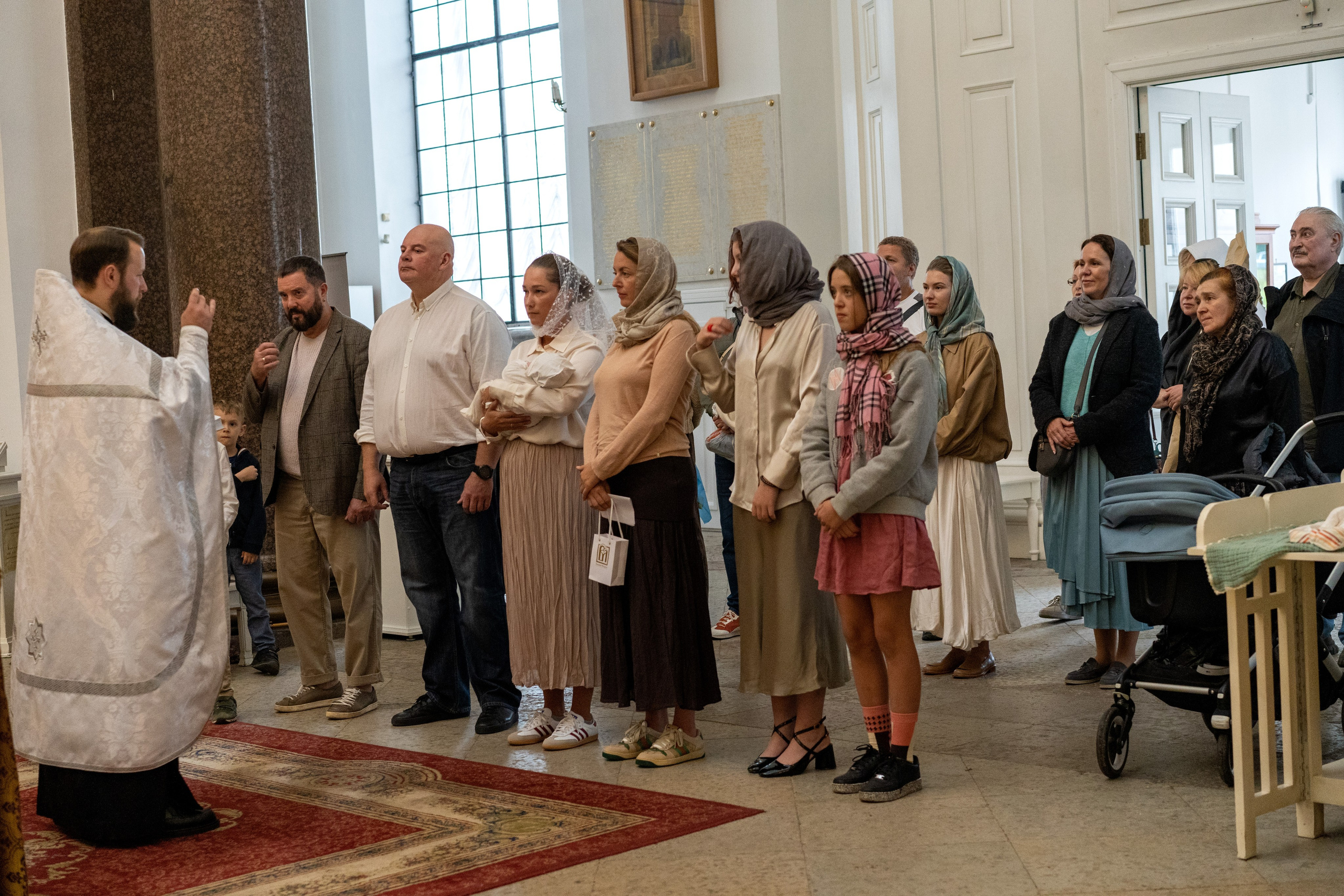Леон. Студийный и портретный фотограф в САНКТ-ПЕТЕРБУРГЕИрина Махаон