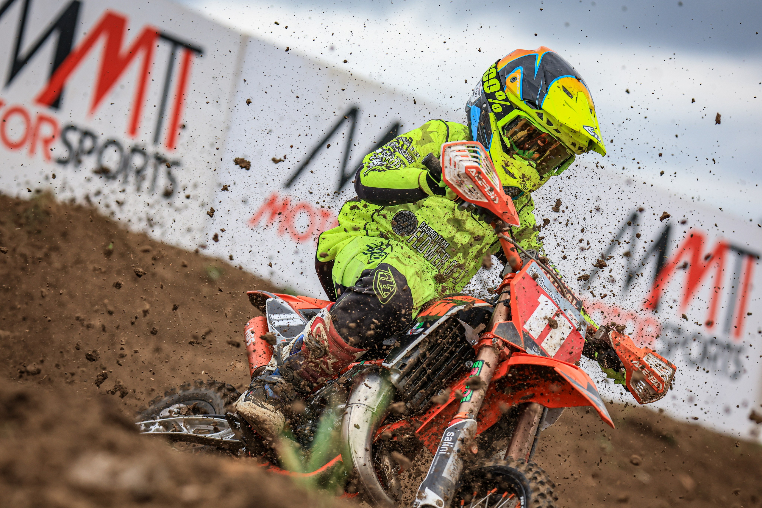 Шлемы 6D - бескомпромиссный уровень защиты