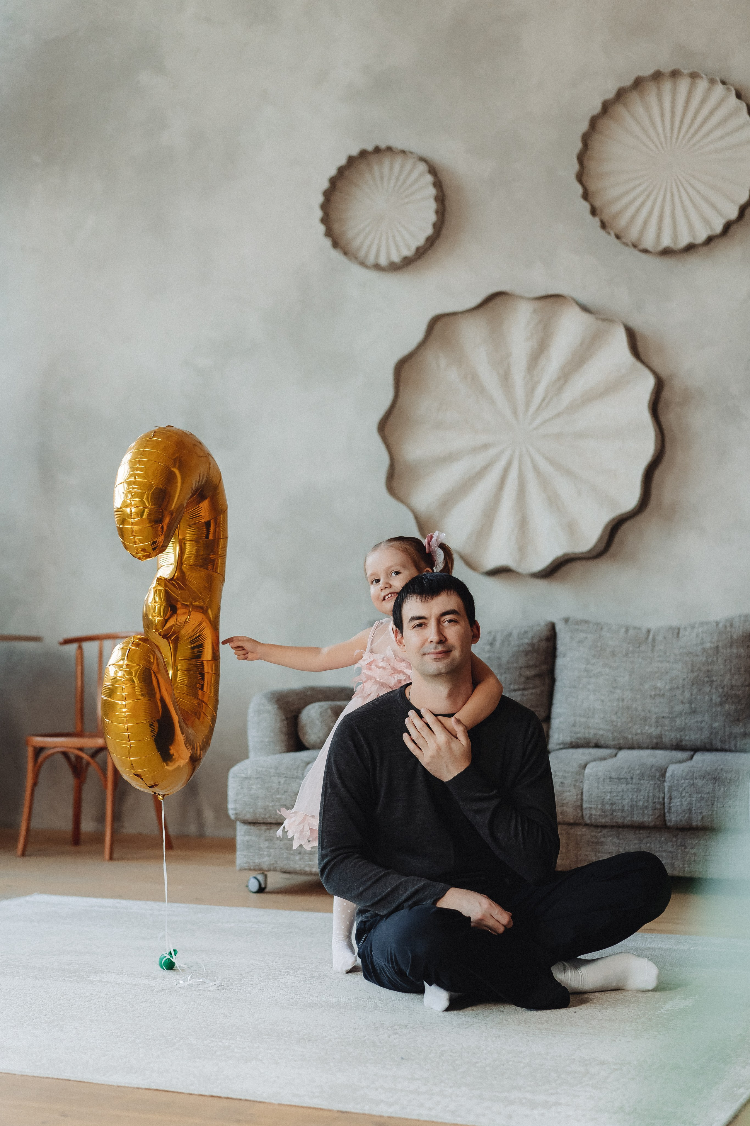 ДР в большой студии. Семейный и контент фотограф в Красноярске Власова Екатерина