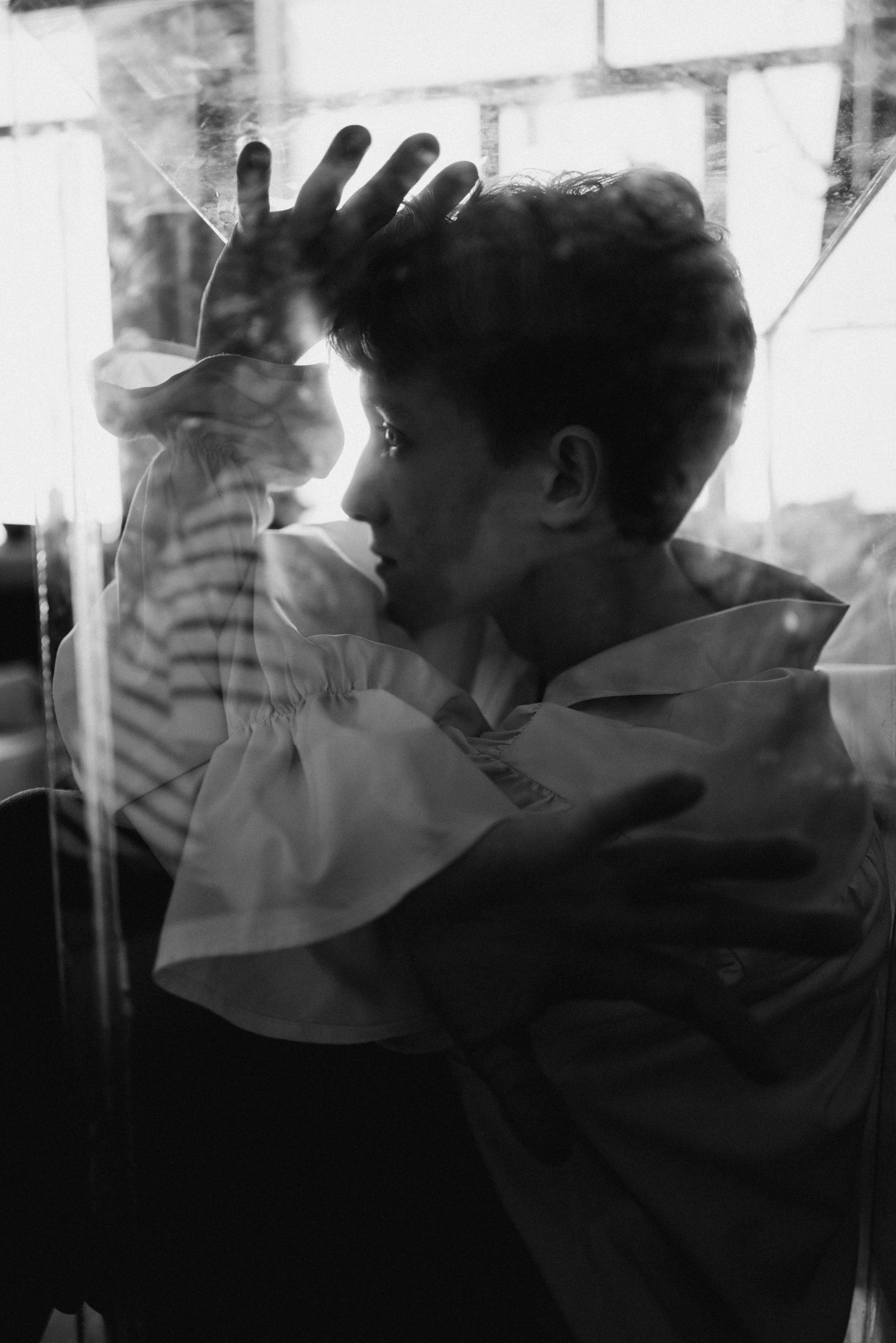 Алексей. I am Diana, a portrait photographer. I take pictures around the world