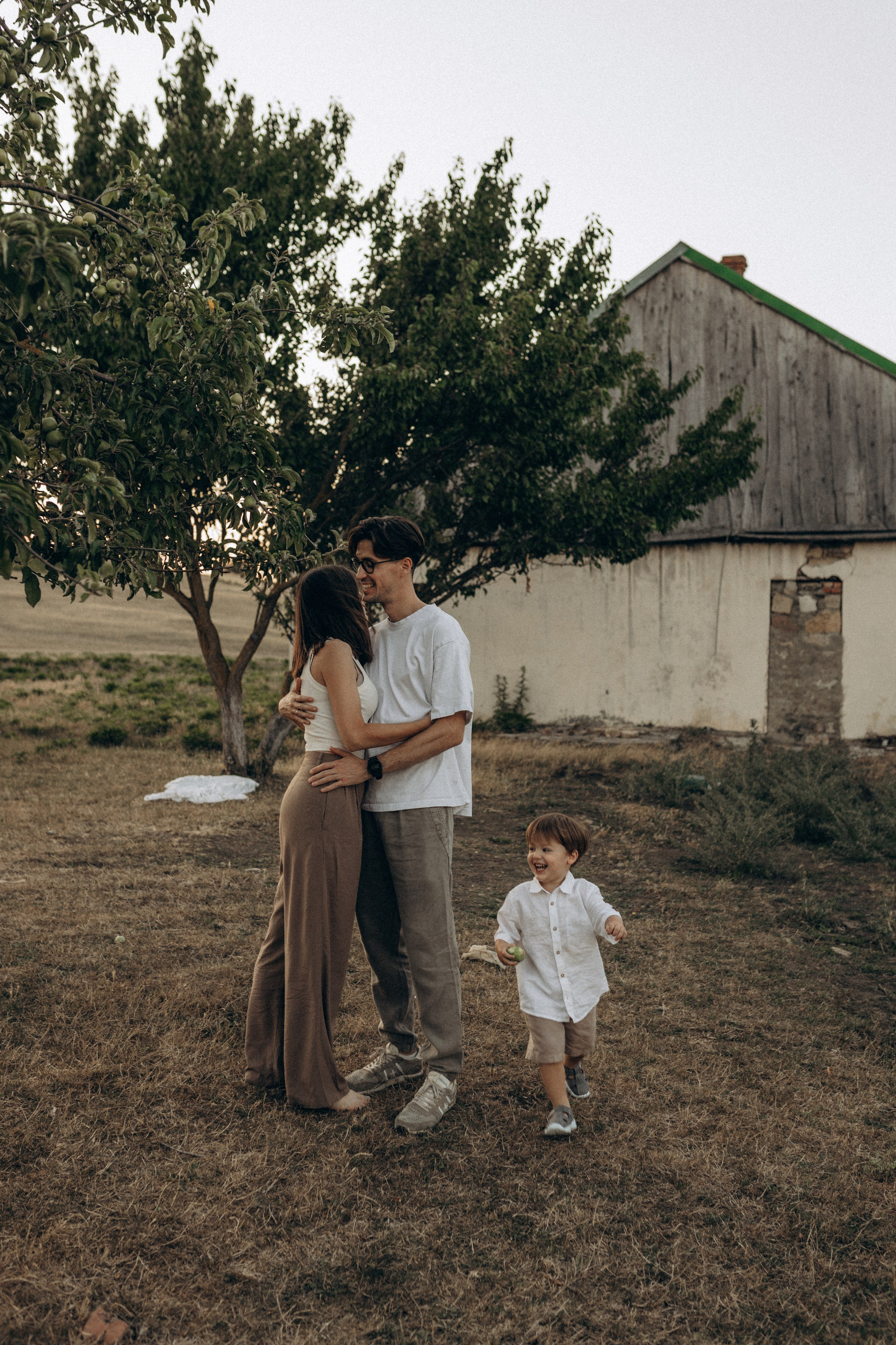 Миша Таня и Лев на ферме. Семейный фотограф в Новороссийске и Анапе Александра Яковлева