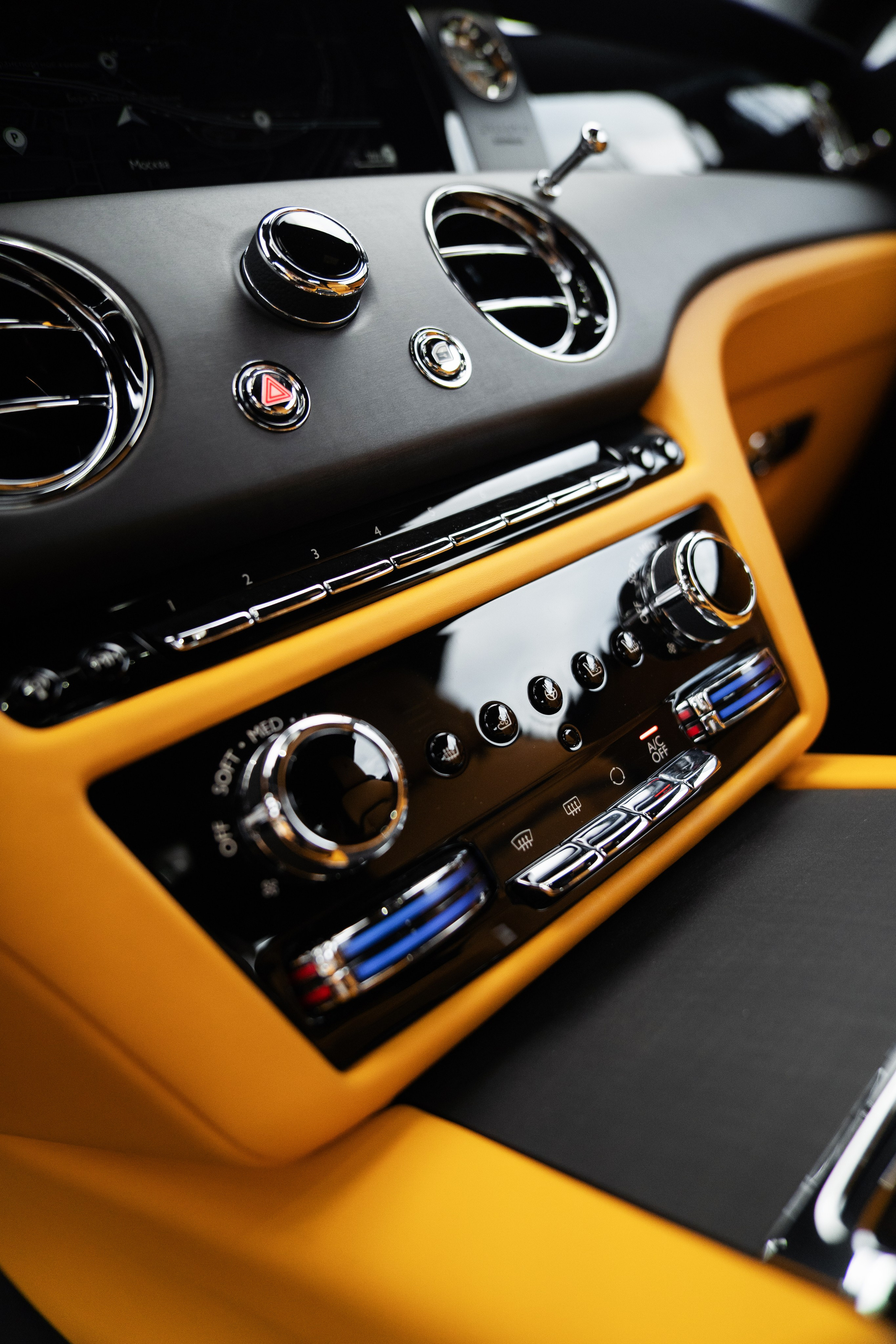 Rolls-Royce Spectre. Автомобильный фотограф Светлана Усова