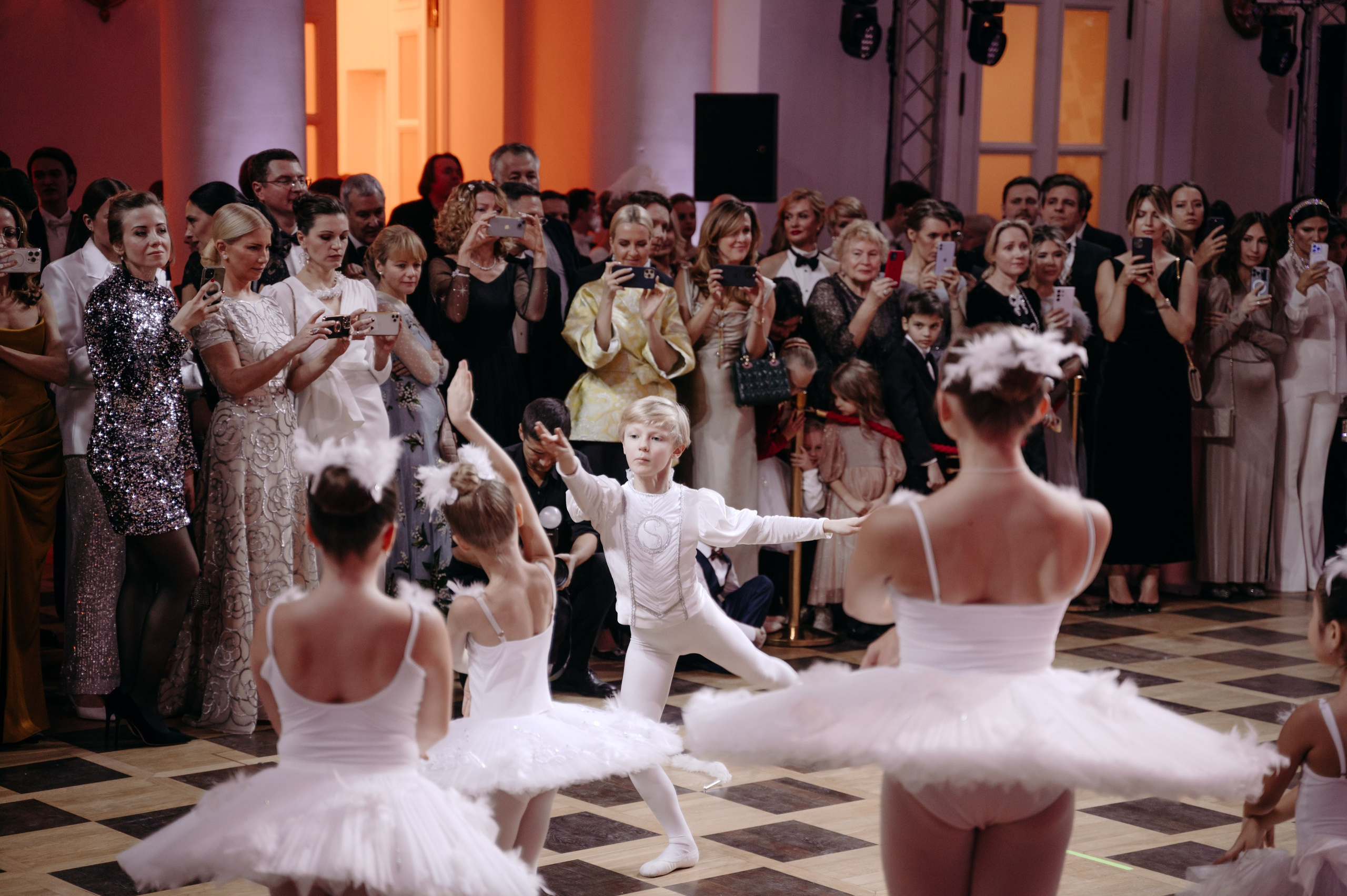 Центральная Балетная Школа зимний бал. Фотограф в Москве Илья Максимов