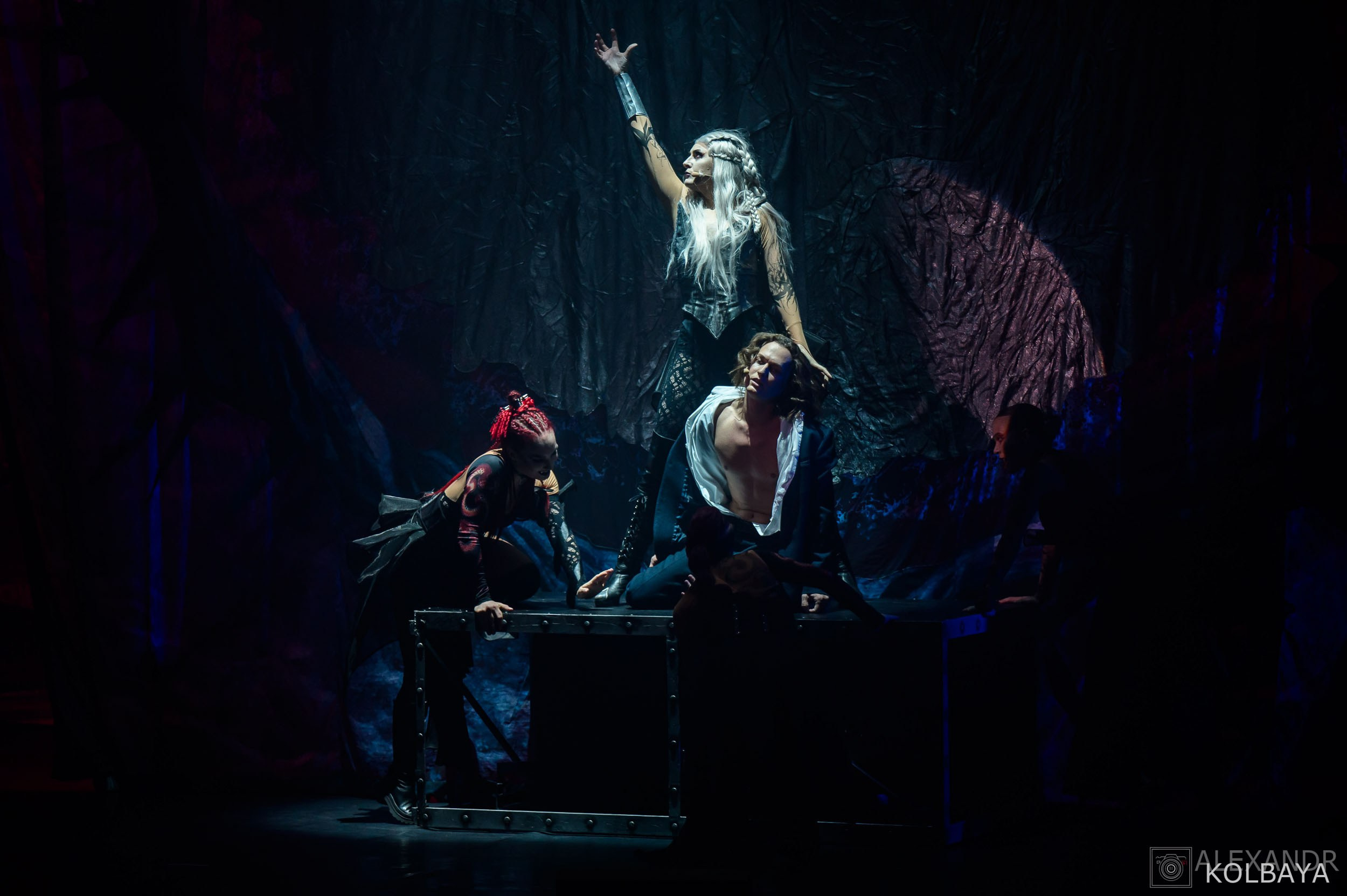 Мюзикл Дракула. Концертный и театральный репортажный фотограф в Москве Александр Колбая