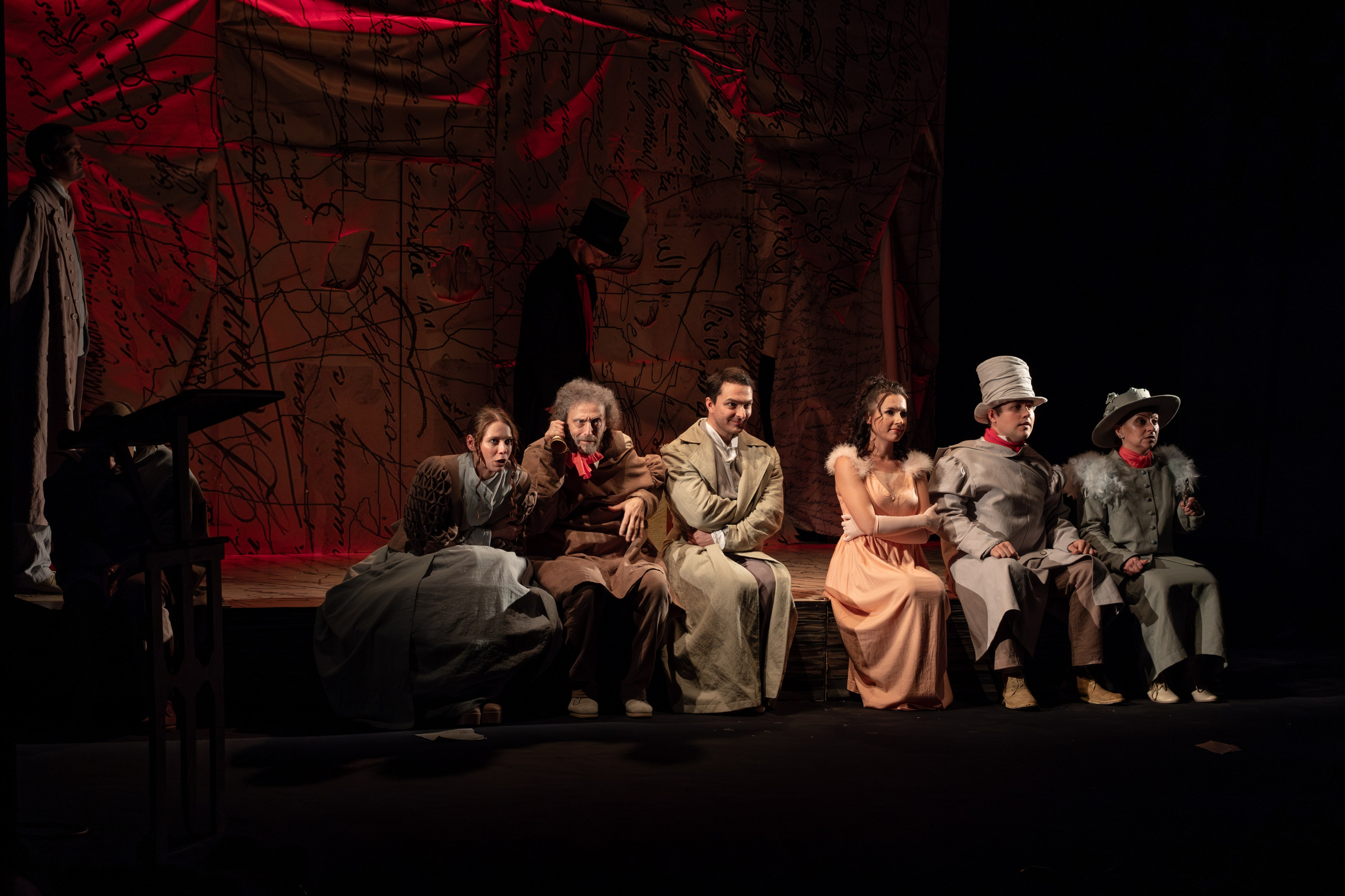 Театр. Фотограф и видеограф в Тюмени Анна Жагорина, ваши фото еще не отдавали так быстро!