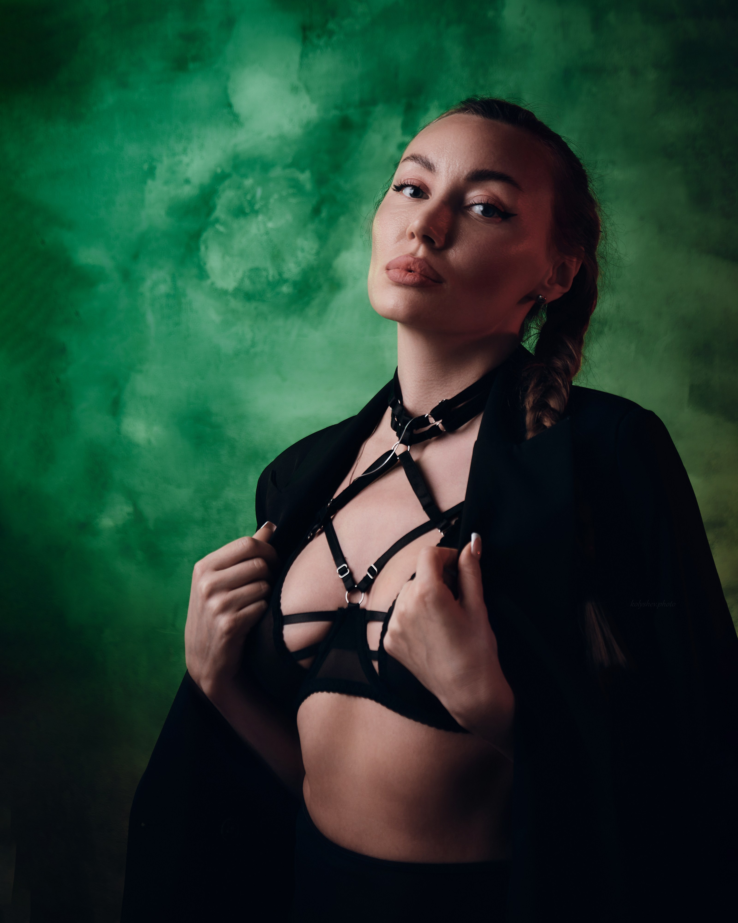 Будуарный портрет. Портретный фотограф на новый год в Москве Виктория Колышева