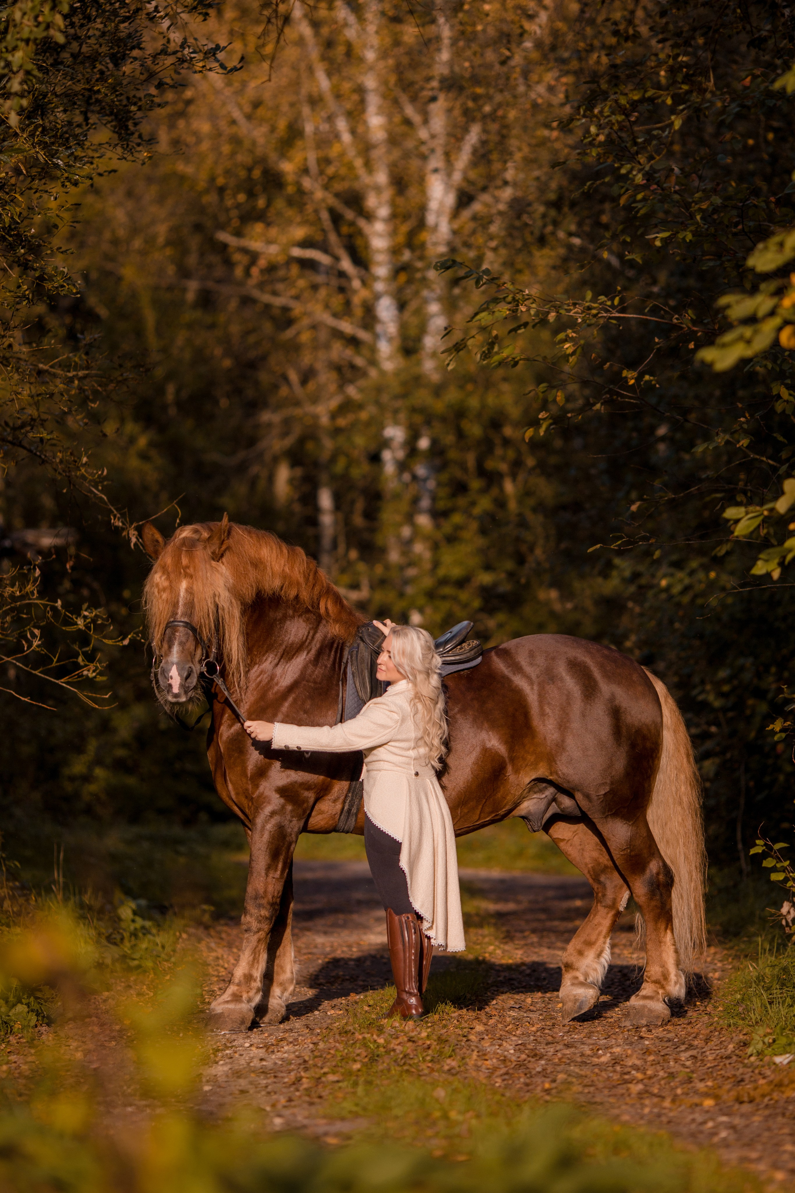 Осенняя фотосессия в костюме амазонка