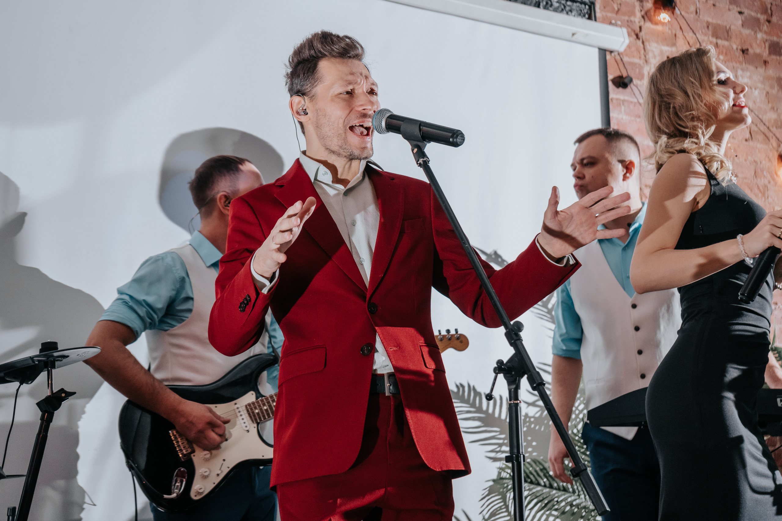 — ИВЕНТЫ. Профессиональный фотограф в Санкт-Петербурге Владимир Денисов