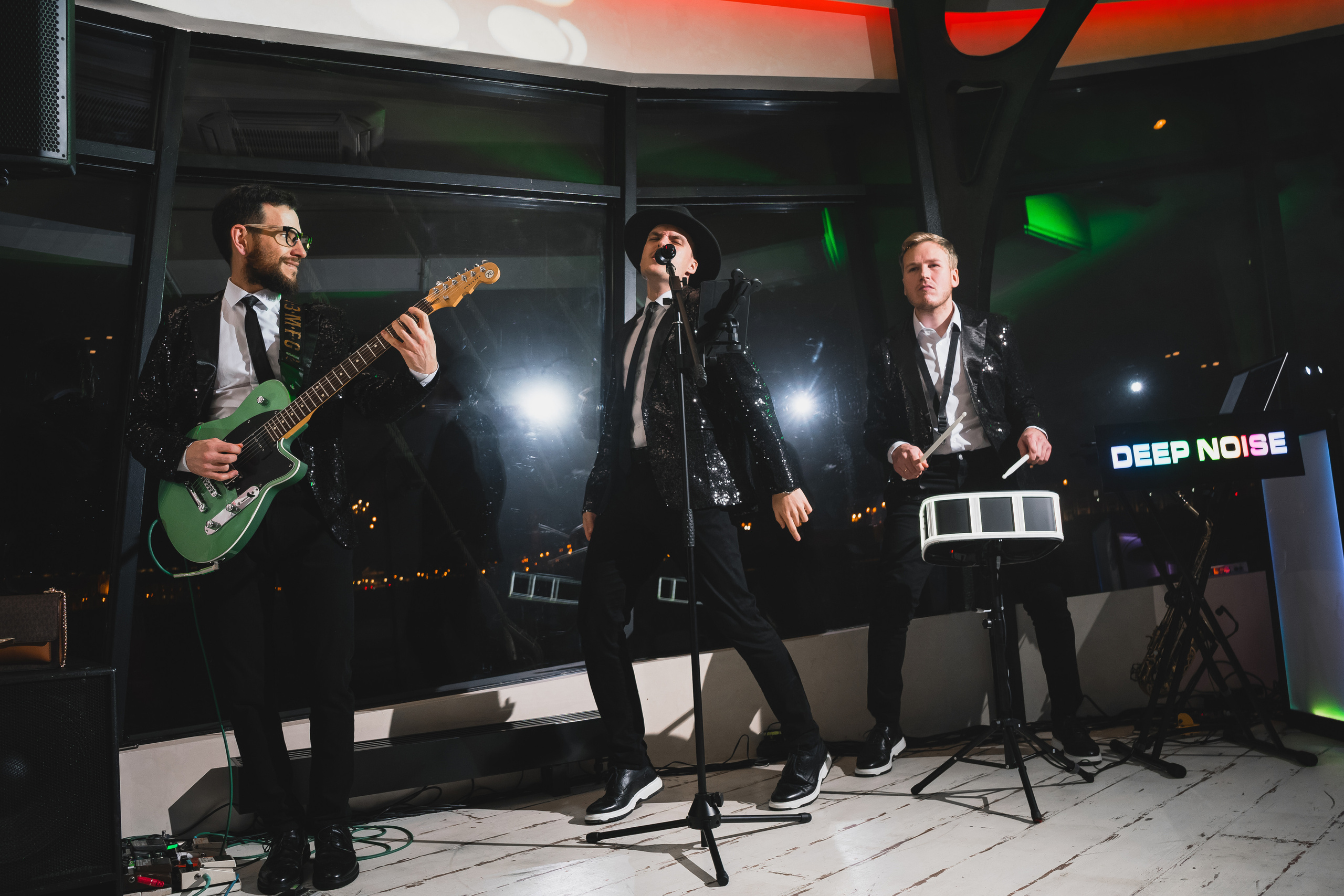 — ИВЕНТЫ. Профессиональный фотограф в Санкт-Петербурге Владимир Денисов