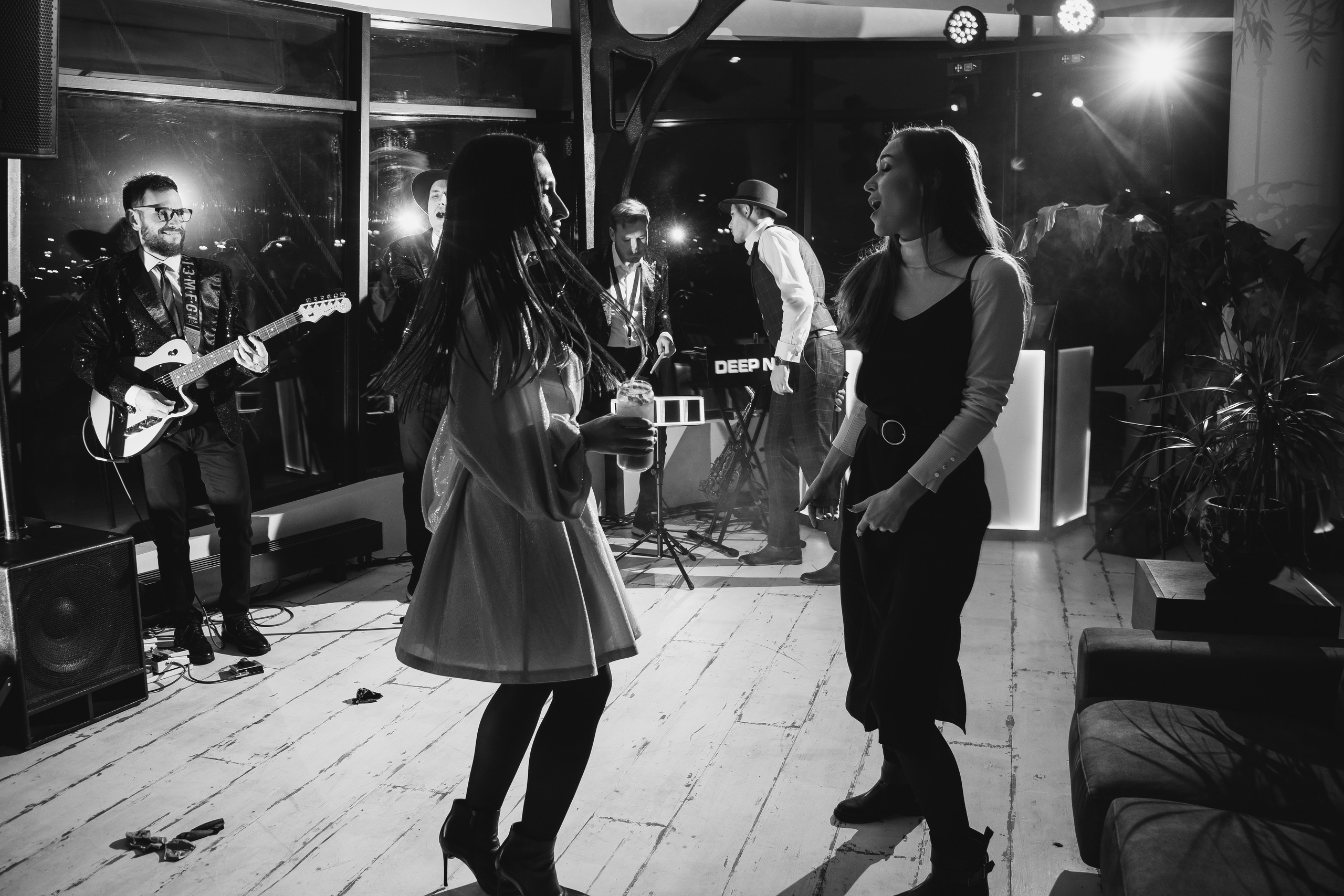 — ИВЕНТЫ. Профессиональный фотограф в Санкт-Петербурге Владимир Денисов