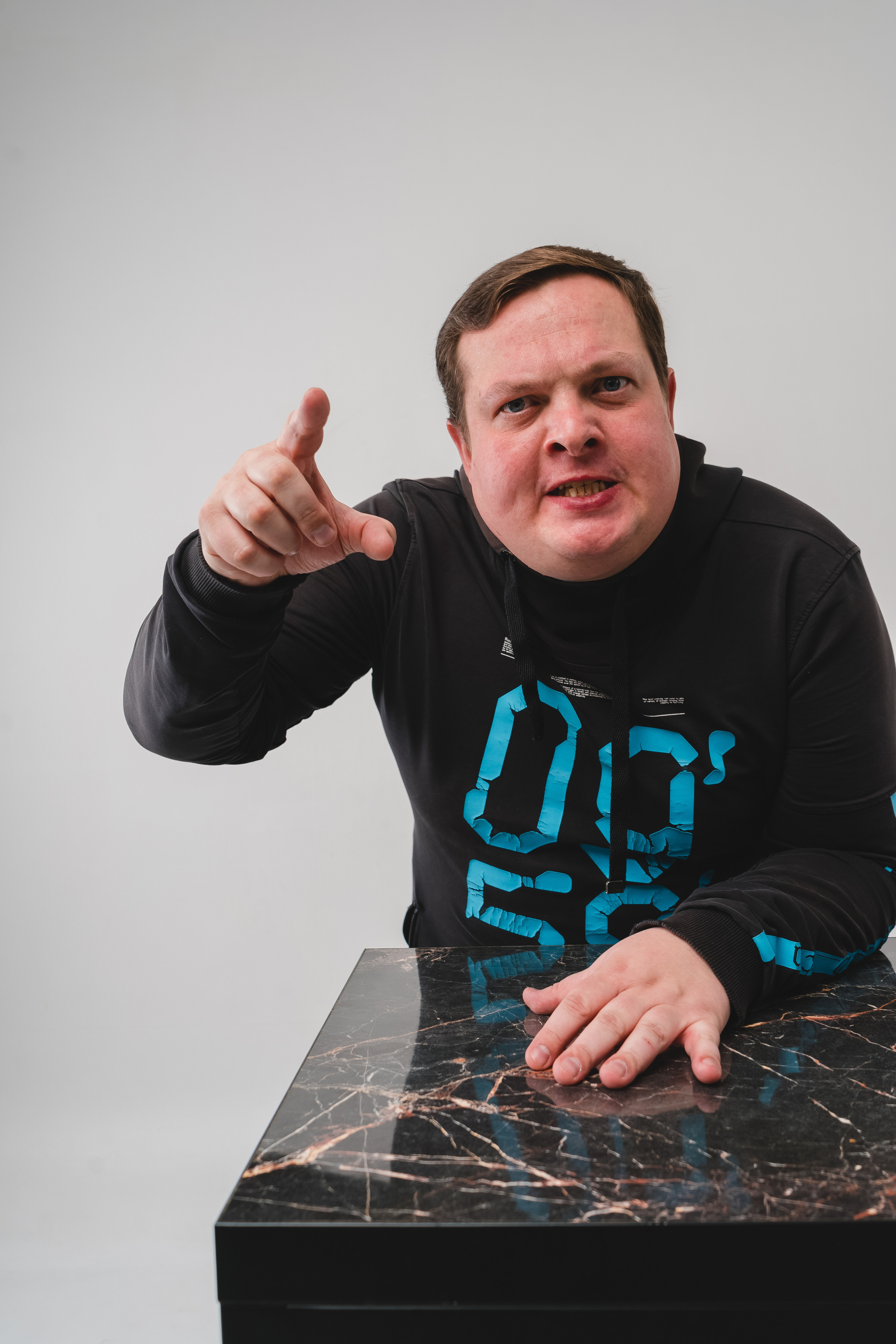 — ПОРТРЕТЫ. Профессиональный фотограф в Санкт-Петербурге Владимир Денисов