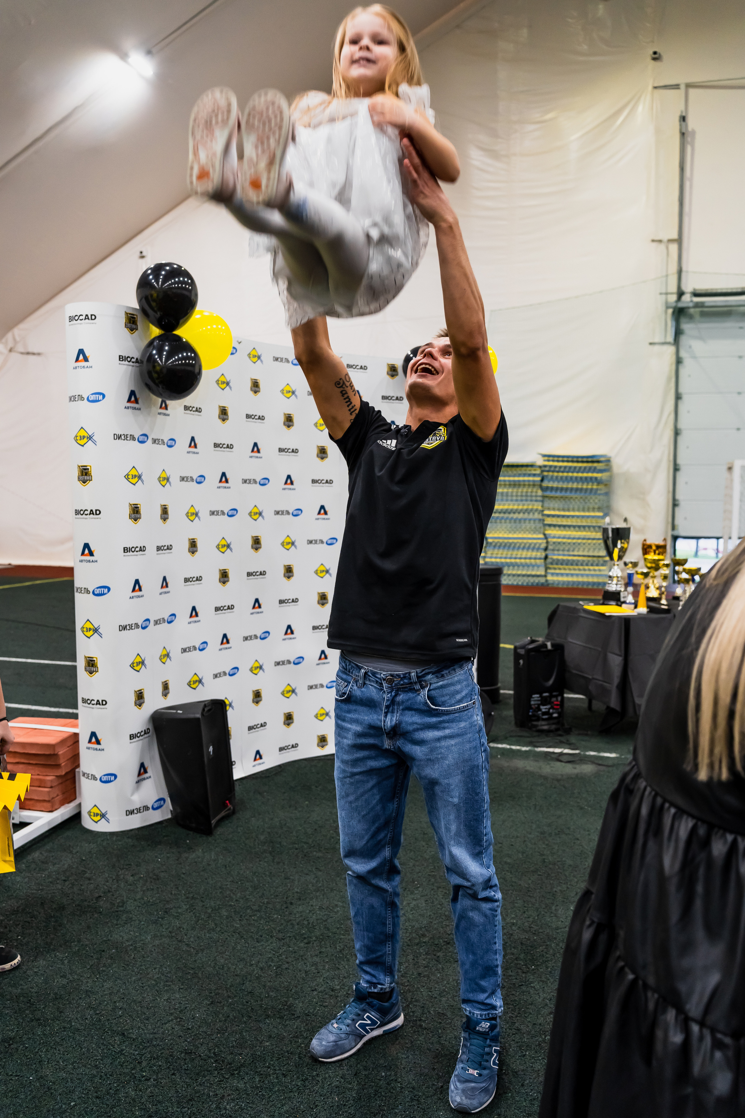 — ИВЕНТЫ. Профессиональный фотограф в Санкт-Петербурге Владимир Денисов