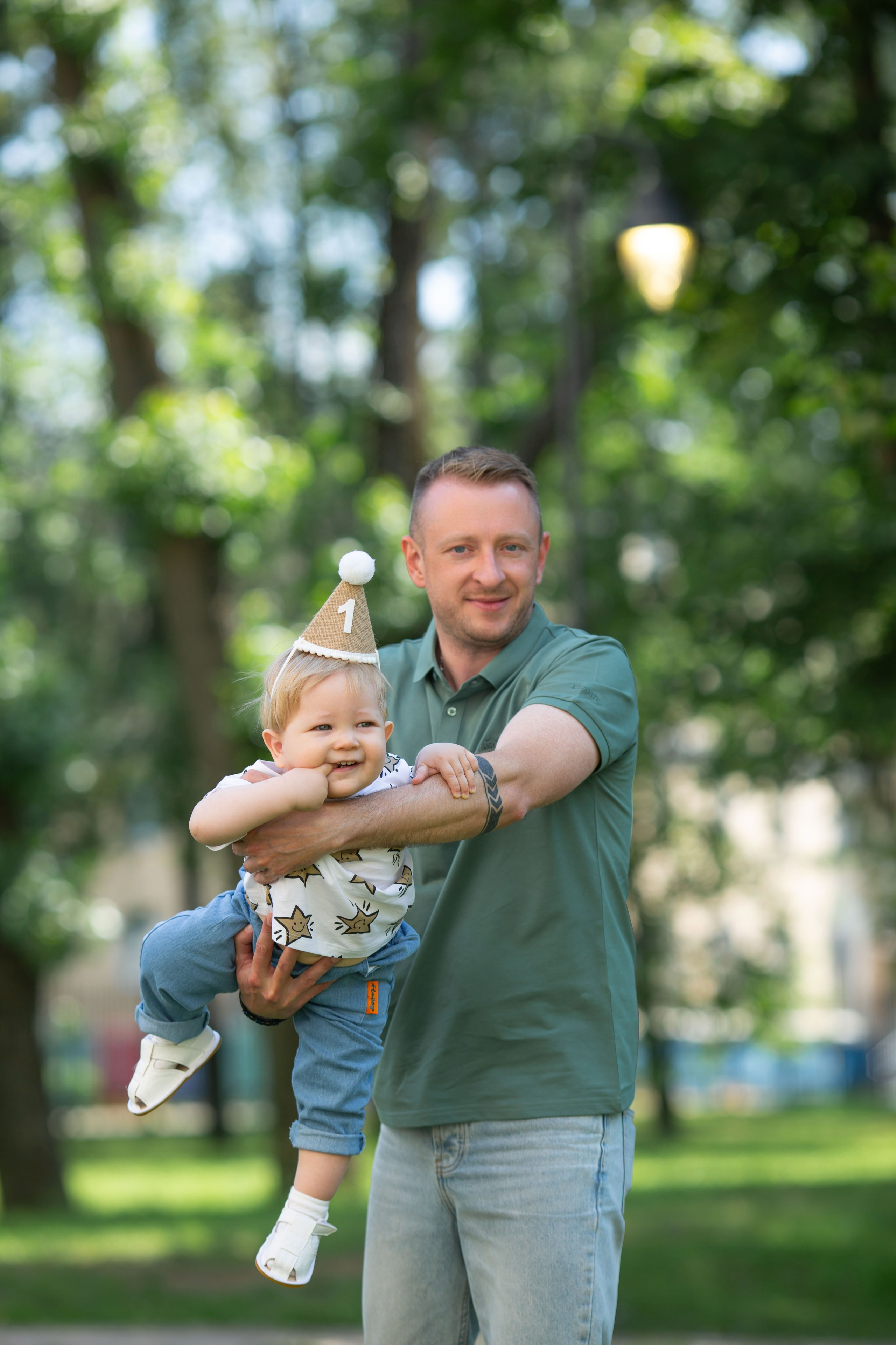 Семейная фотосессия Святослава в парке. Семейный и детский фотограф Анна Петракова