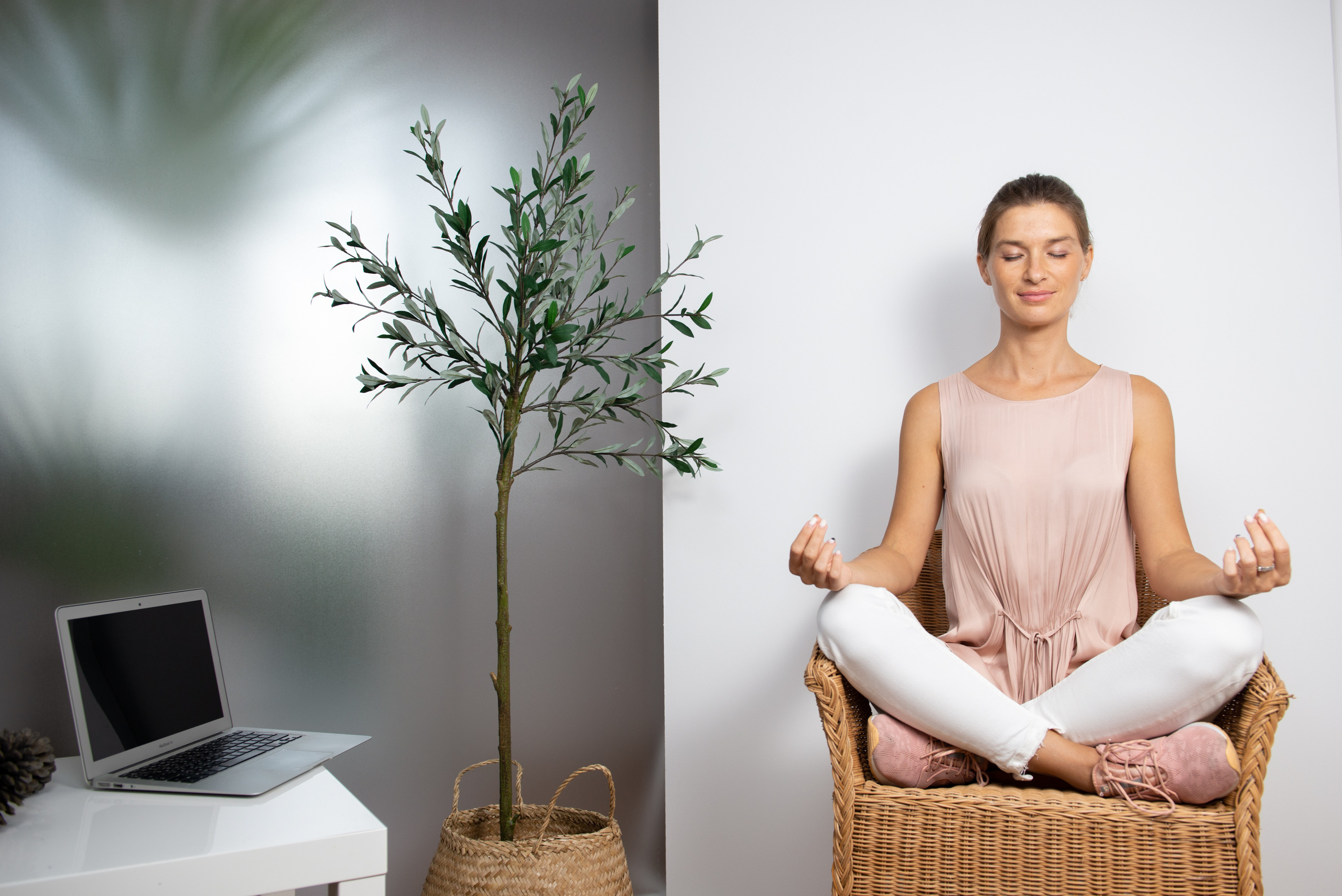 Промо фотосессия для онлайн курса «Практика без стереотипов». Портретный и репортажный фотограф в Сочи Рамодина Юлия