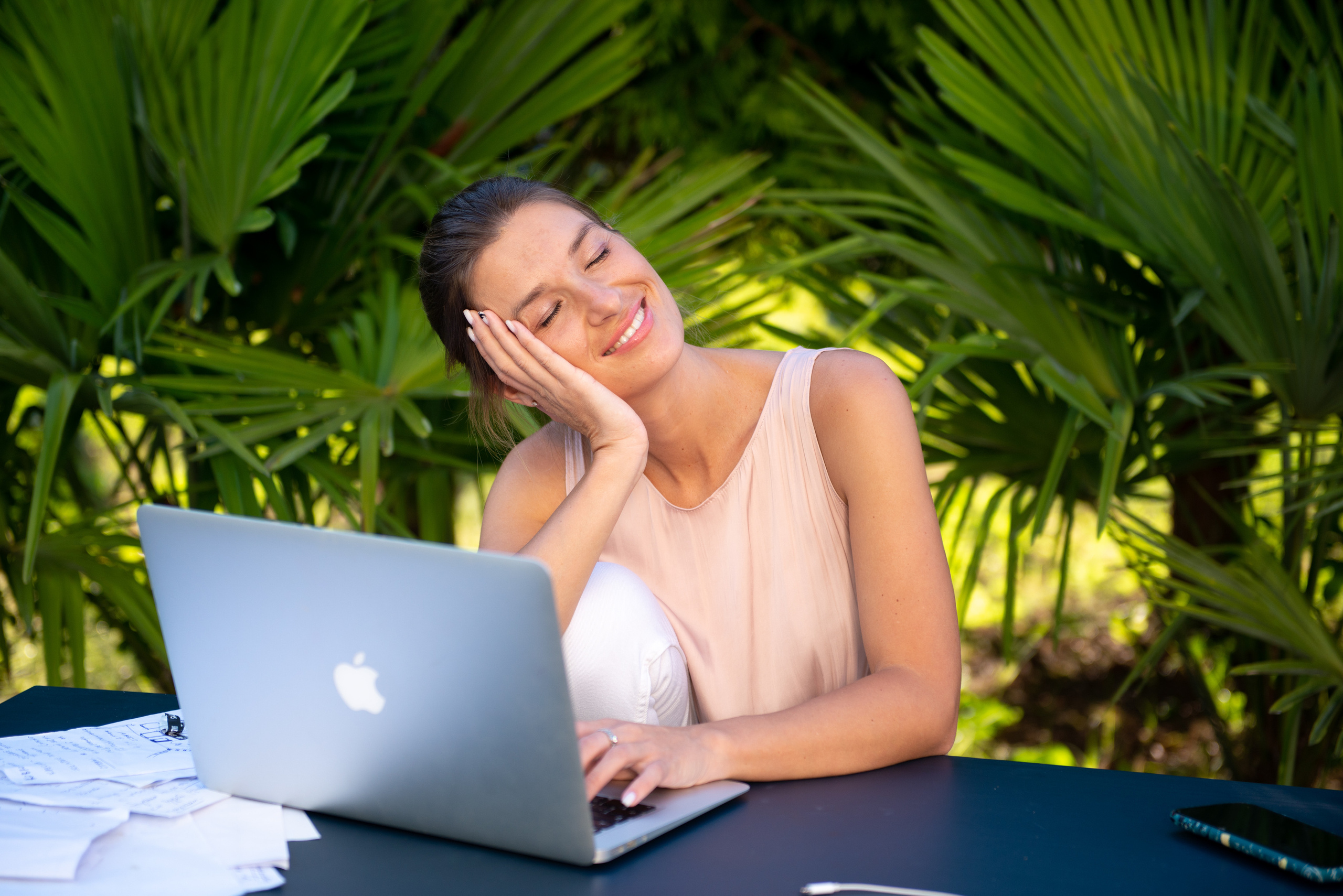 Промо фотосессия для онлайн курса «Практика без стереотипов». Портретный и репортажный фотограф в Сочи Рамодина Юлия