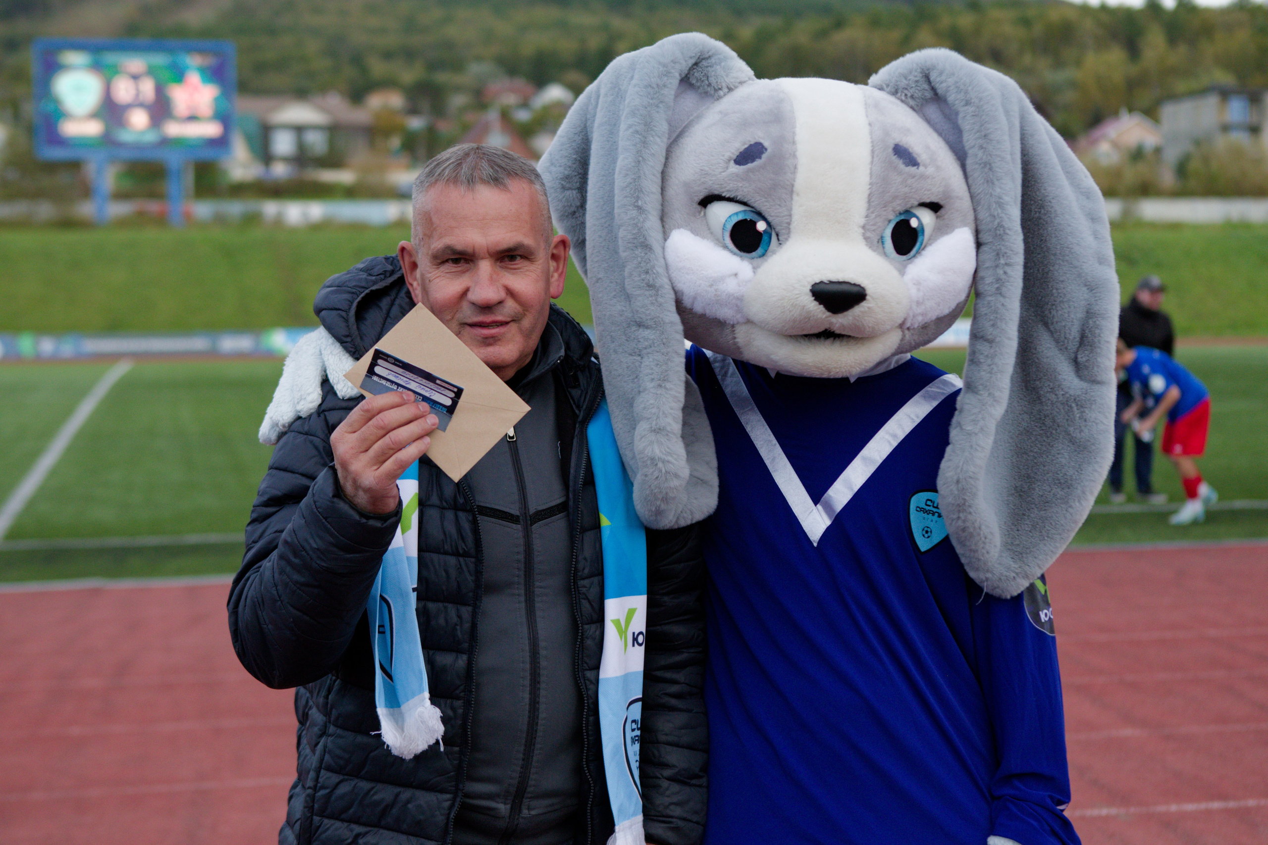Матч ЮФЛ Сахалин-Хабаровск (U-18). Кутузов Евгений Фотограф в Южно-Сахалинске