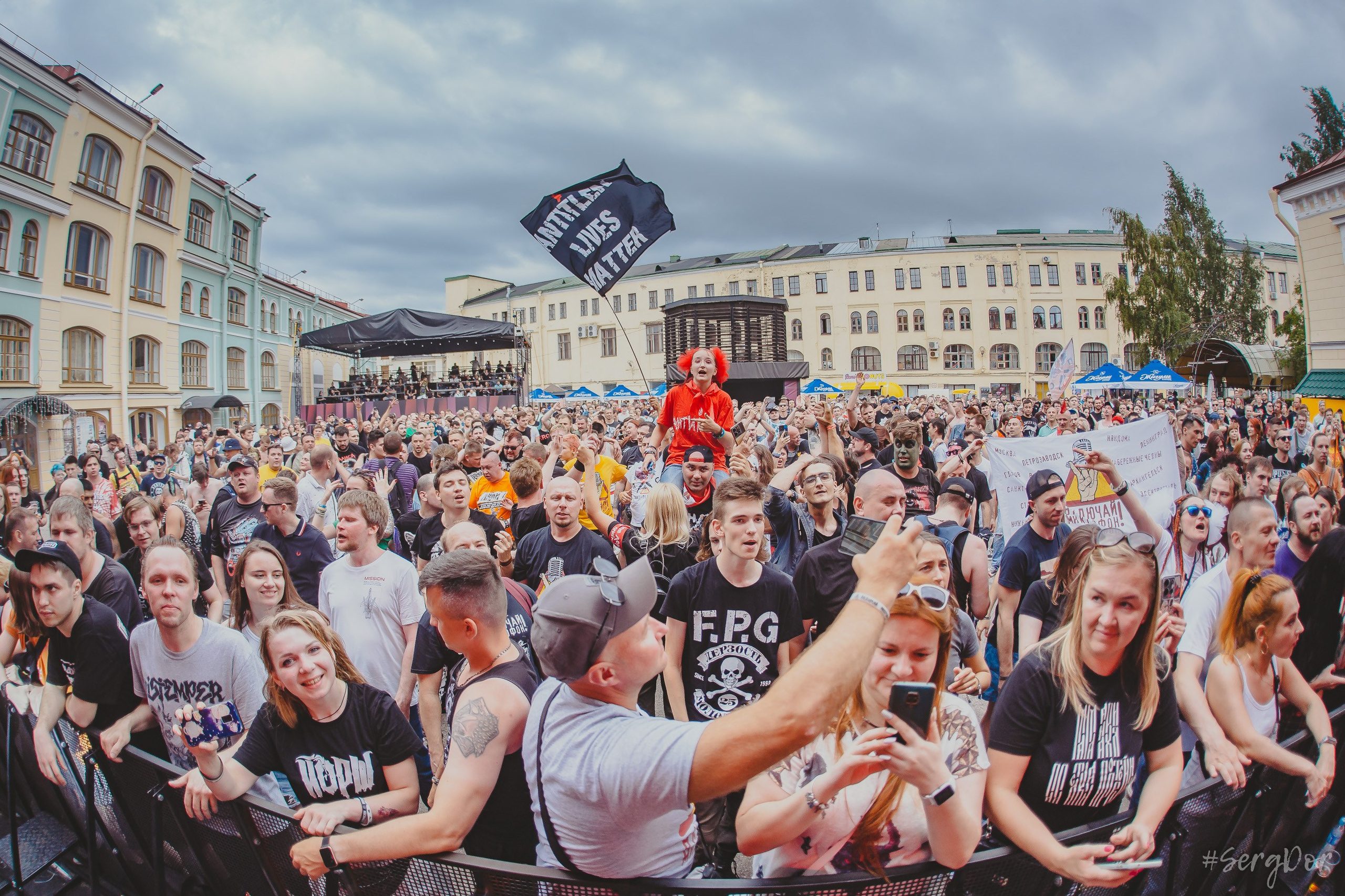 Включай Микрофон!, Панки в городе, антитлен, Двор Гостинки, Санкт-Петербург, 29.06.2024, SergDor, ПНХС, 29 июня 2024 года, #SergDor