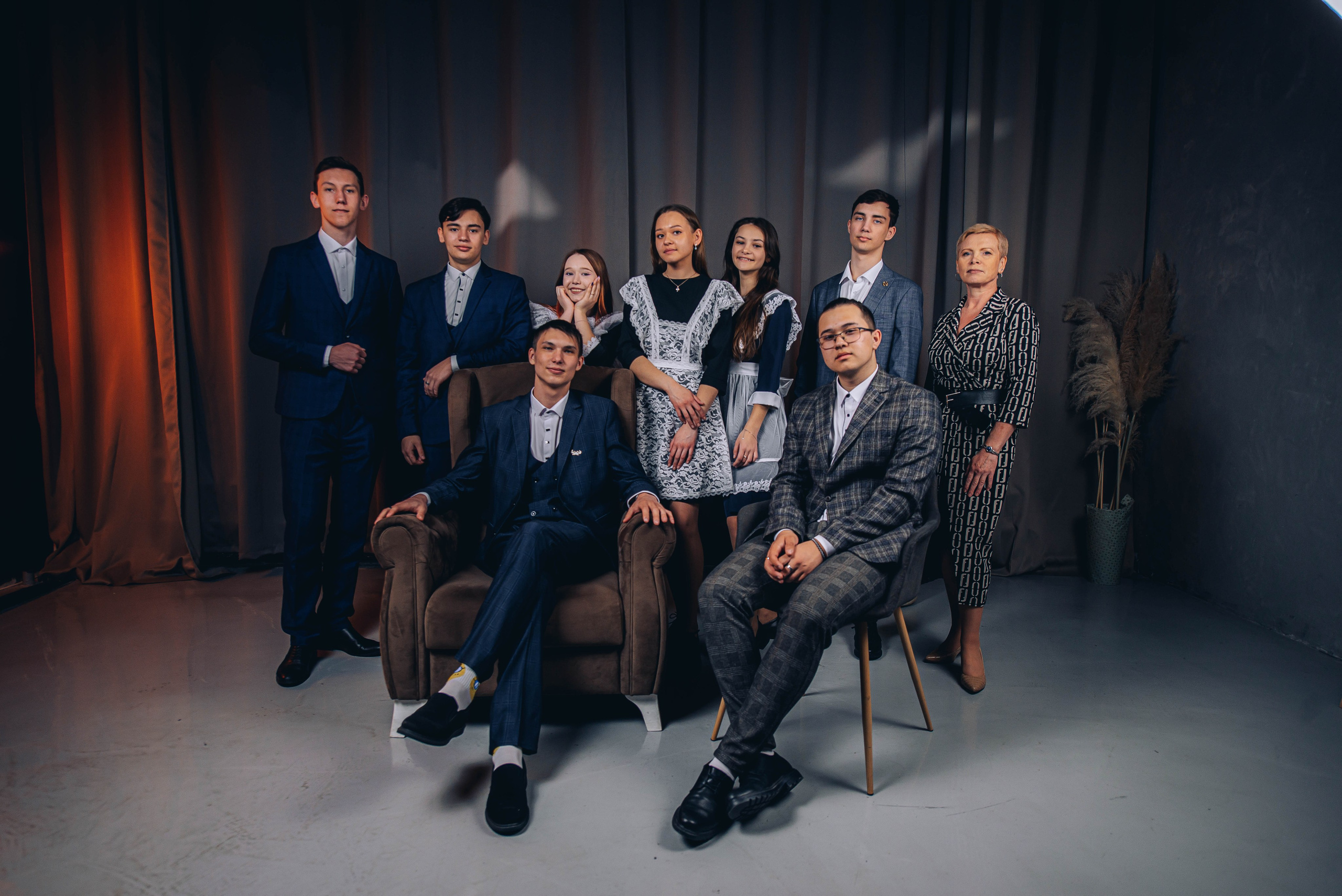 Выпускные альбомы 9-11 класс. Свадебная и концептуальная фотография в городе Улан-Удэ