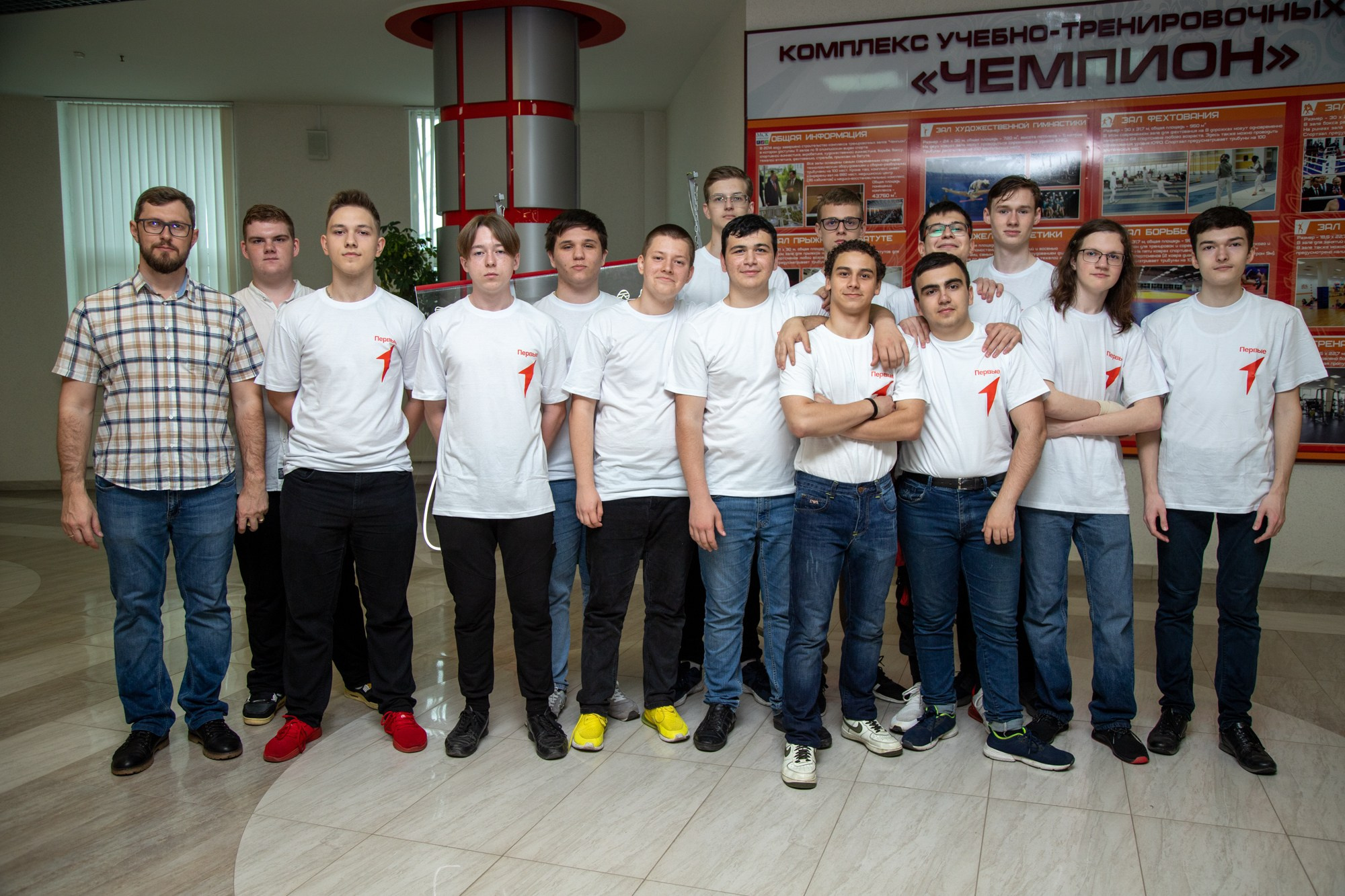 Первый фестиваль Движения Первых в Краснодаре. Репортажный, промышленный и маркетплейс-фотограф Дмитрий Чернат