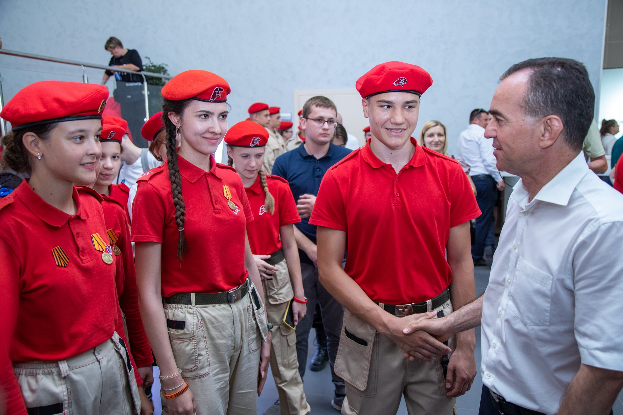 Краевой День молодёжи в Краснодаре 2023. Репортажный, промышленный и маркетплейс-фотограф Дмитрий Чернат