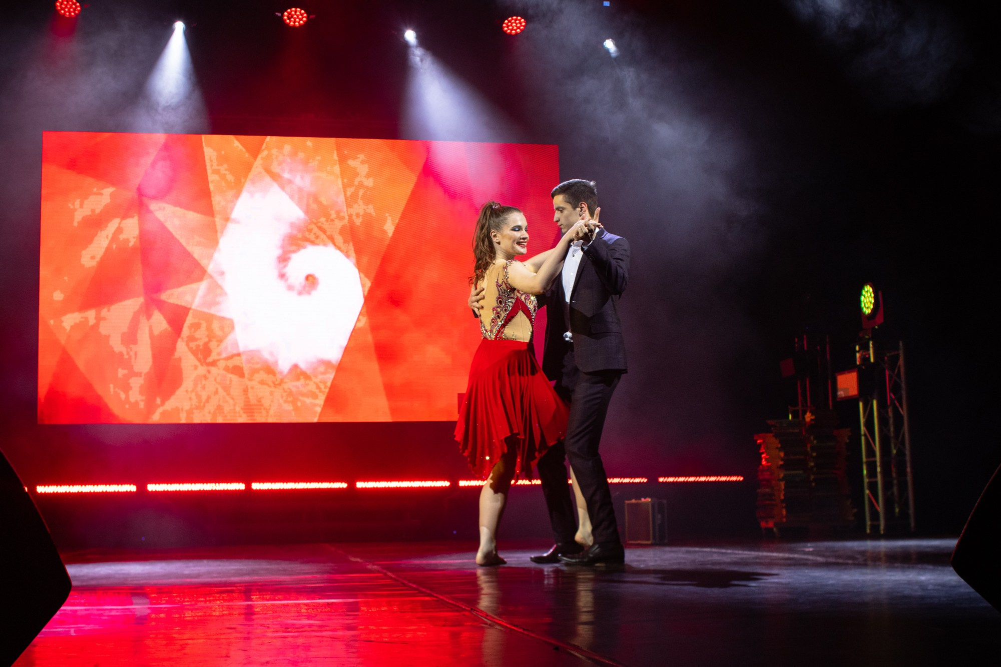 Конкурс красоты Мисс КубГУ 2021. Репортажный, промышленный и маркетплейс-фотограф Дмитрий Чернат