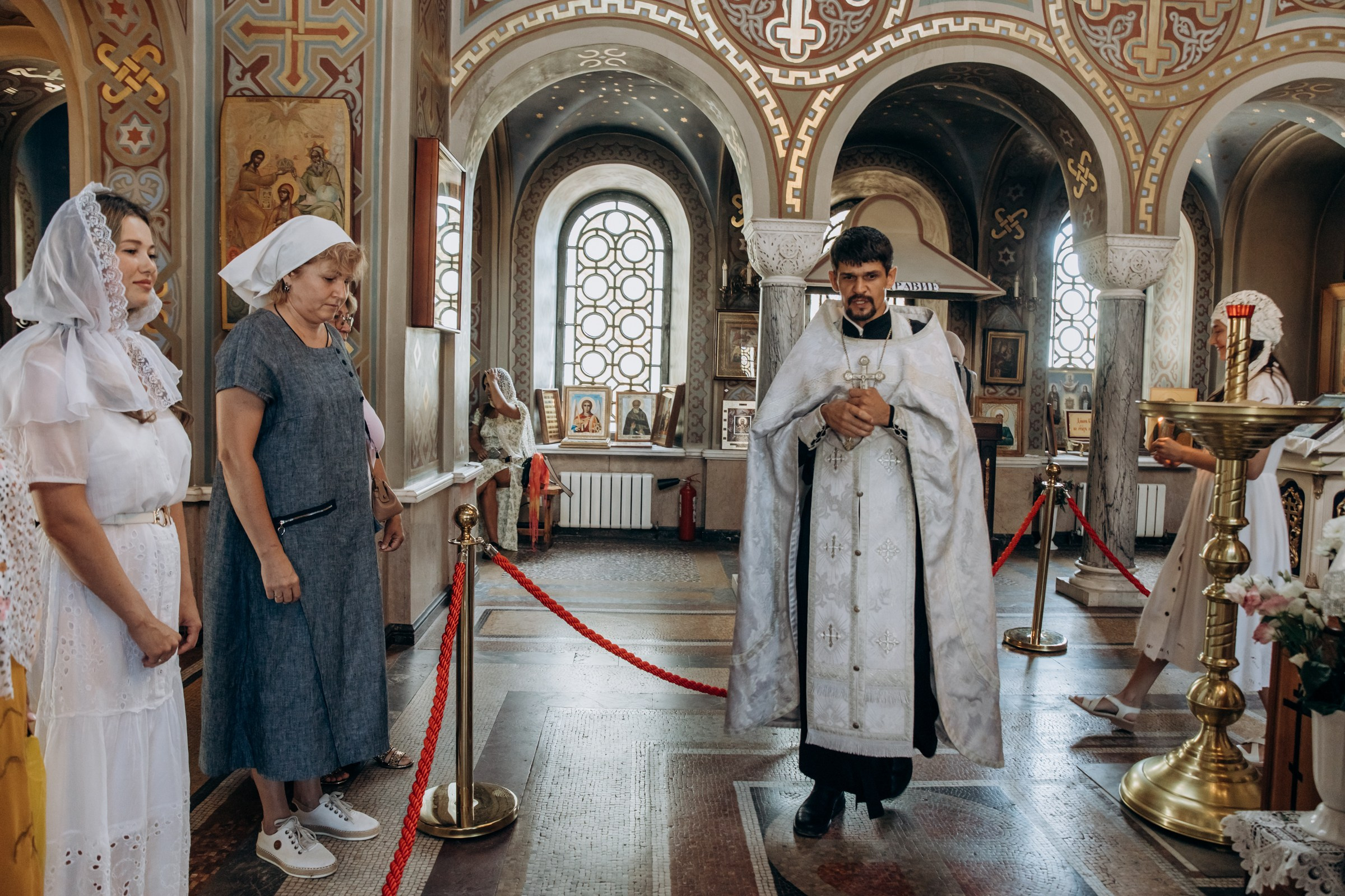 Крестины Мирона. Форосская церковь. Фотограф в Крыму — Федор зайцев. Свадебная, семейная и портретная съёмка. Фотографии для контента, для бизнеса. Корпоративная съёмка