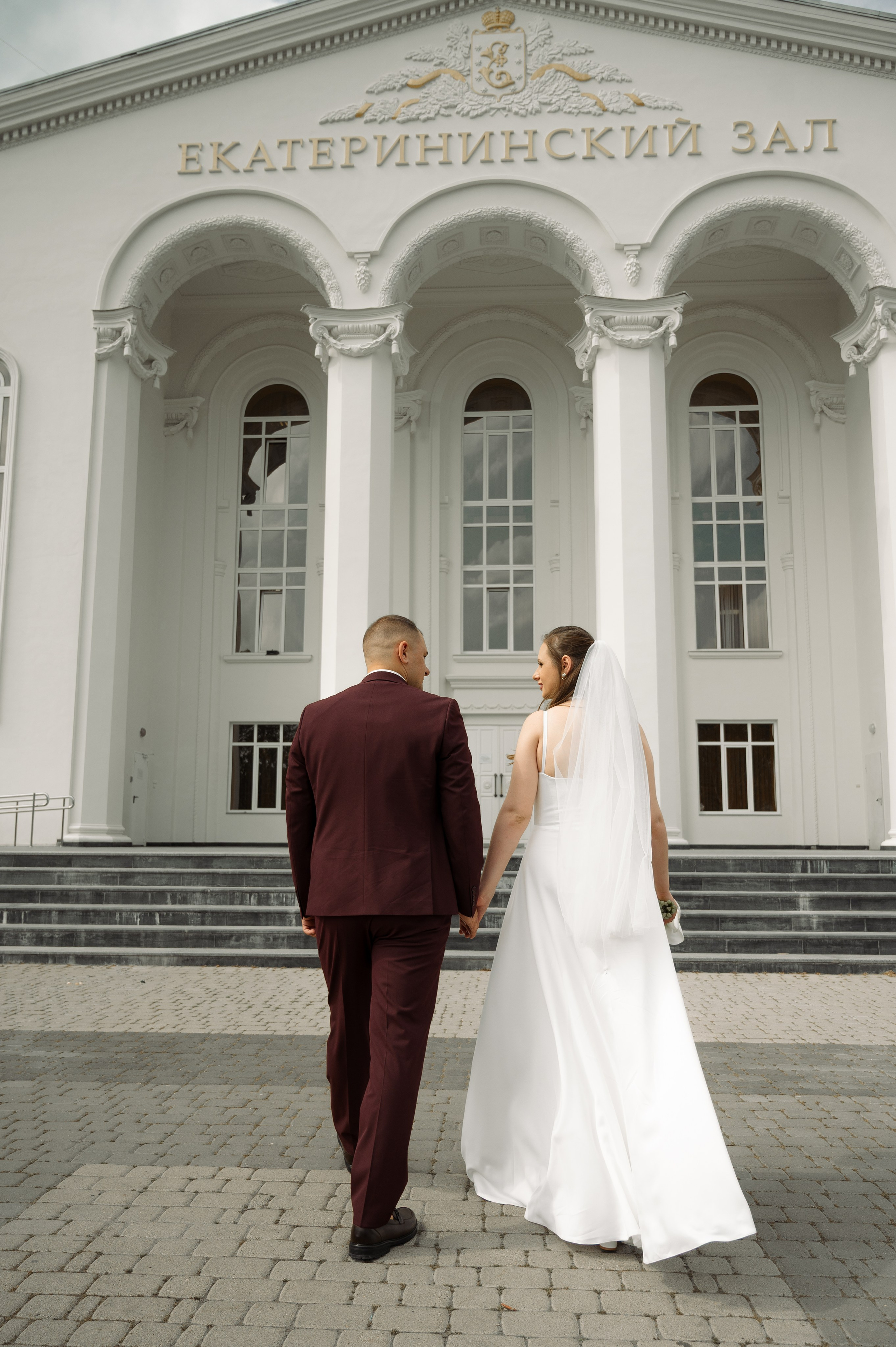Загс (студия и прогулка). Свадебный и семейный фотограф в Краснодаре Алина Мельник
