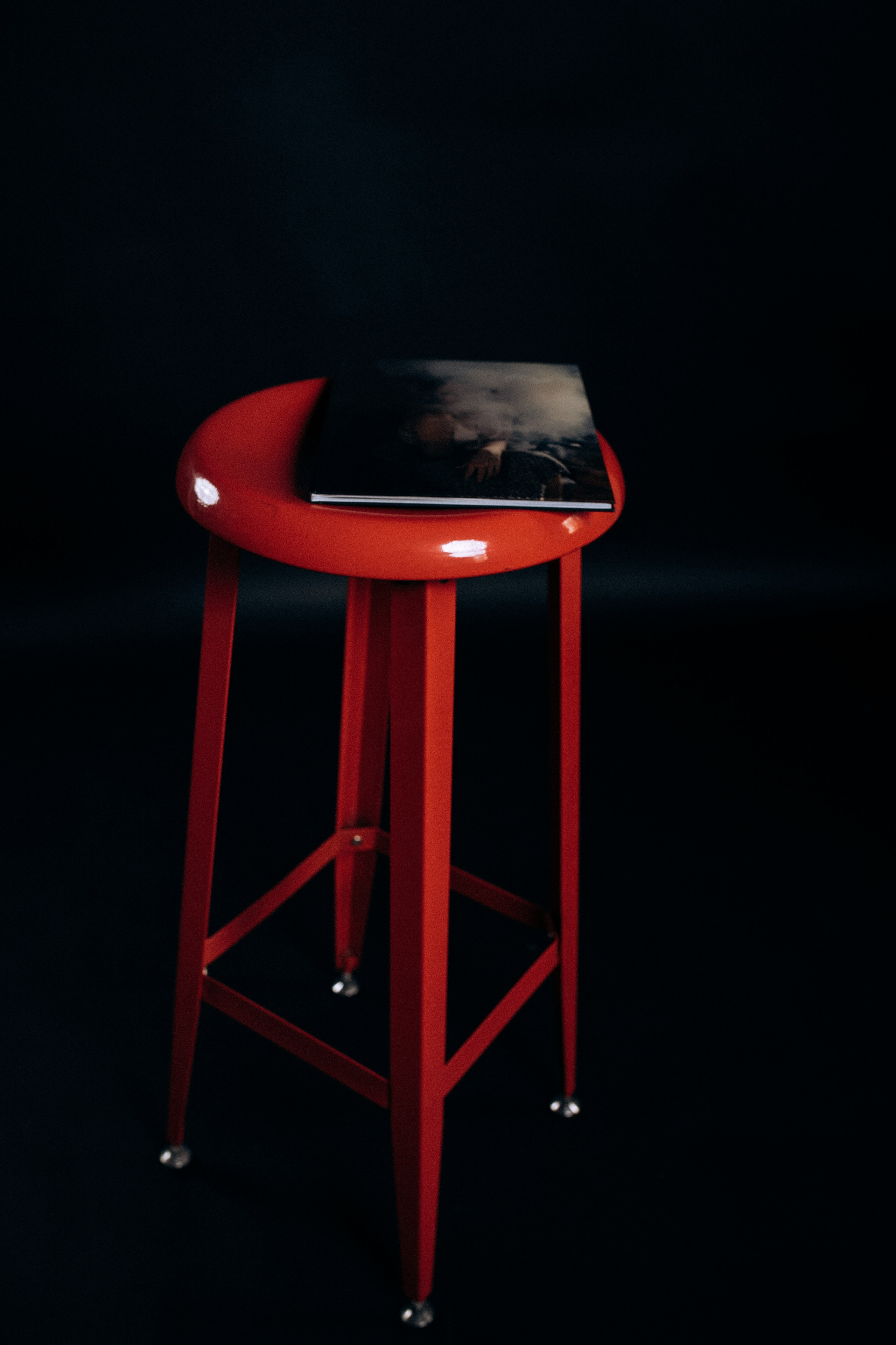 Индивид.альбом на 48 страниц. Формат 20*30 см. Мягкие листы. Фотограф Котова Валентина