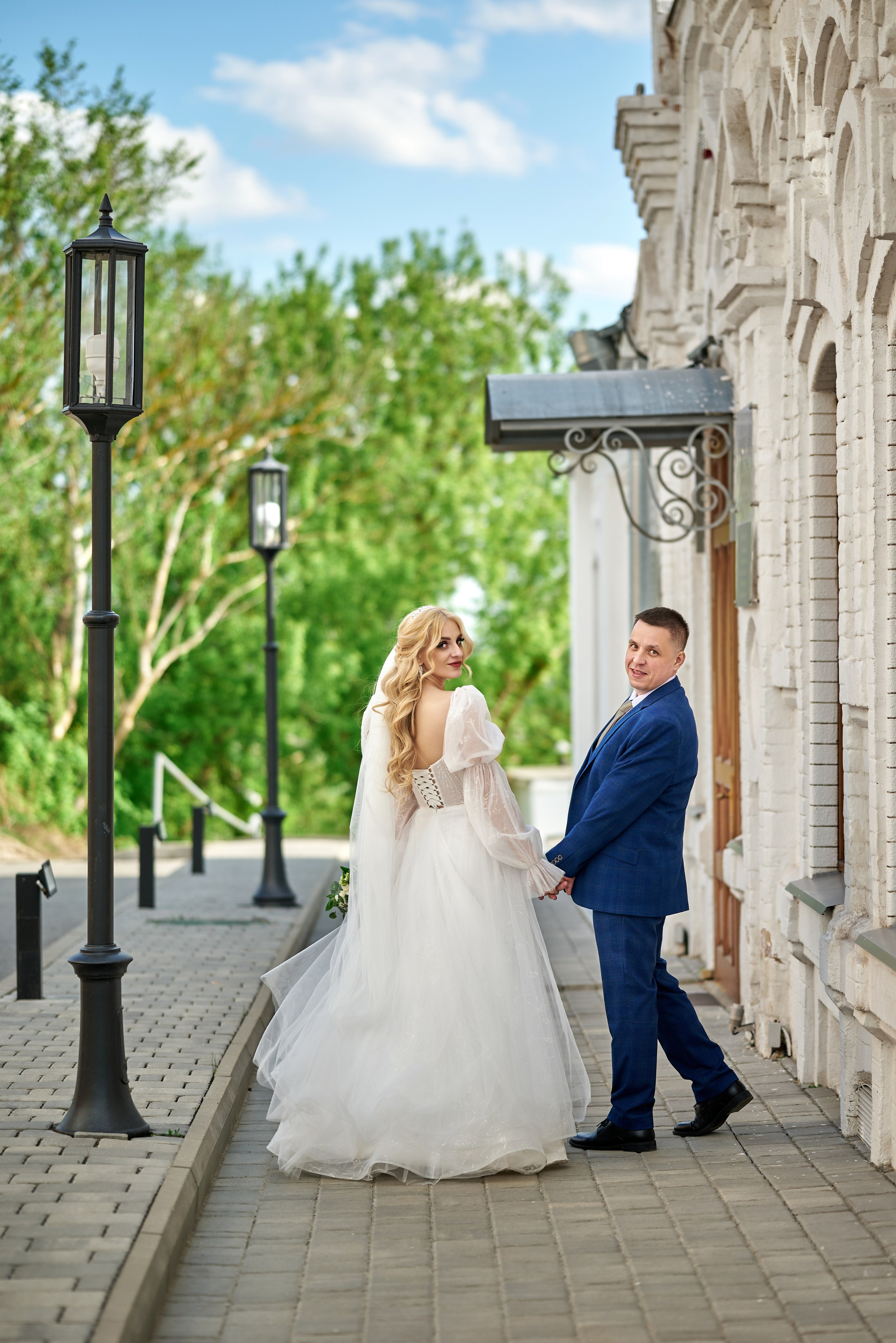 Фотограф Старый Оскол, Губкин. Свадебная фотосессия, доступная цена. Профессиональный фотограф Старый Оскол, Губкин — свадьба, венчание, крещение, юбилей и день рождения