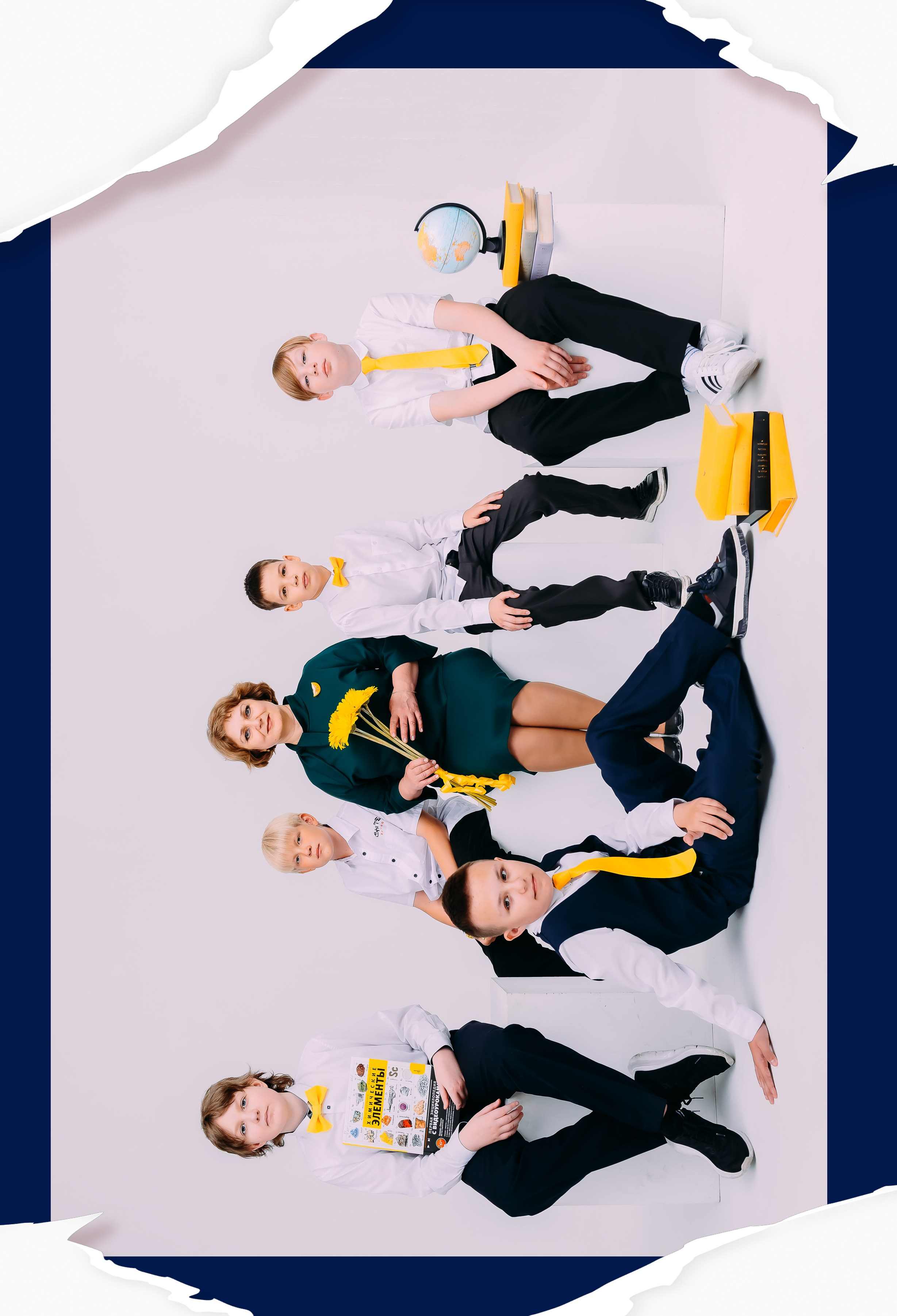 «Розовая и синяя бумага 2025». ALBUMIA