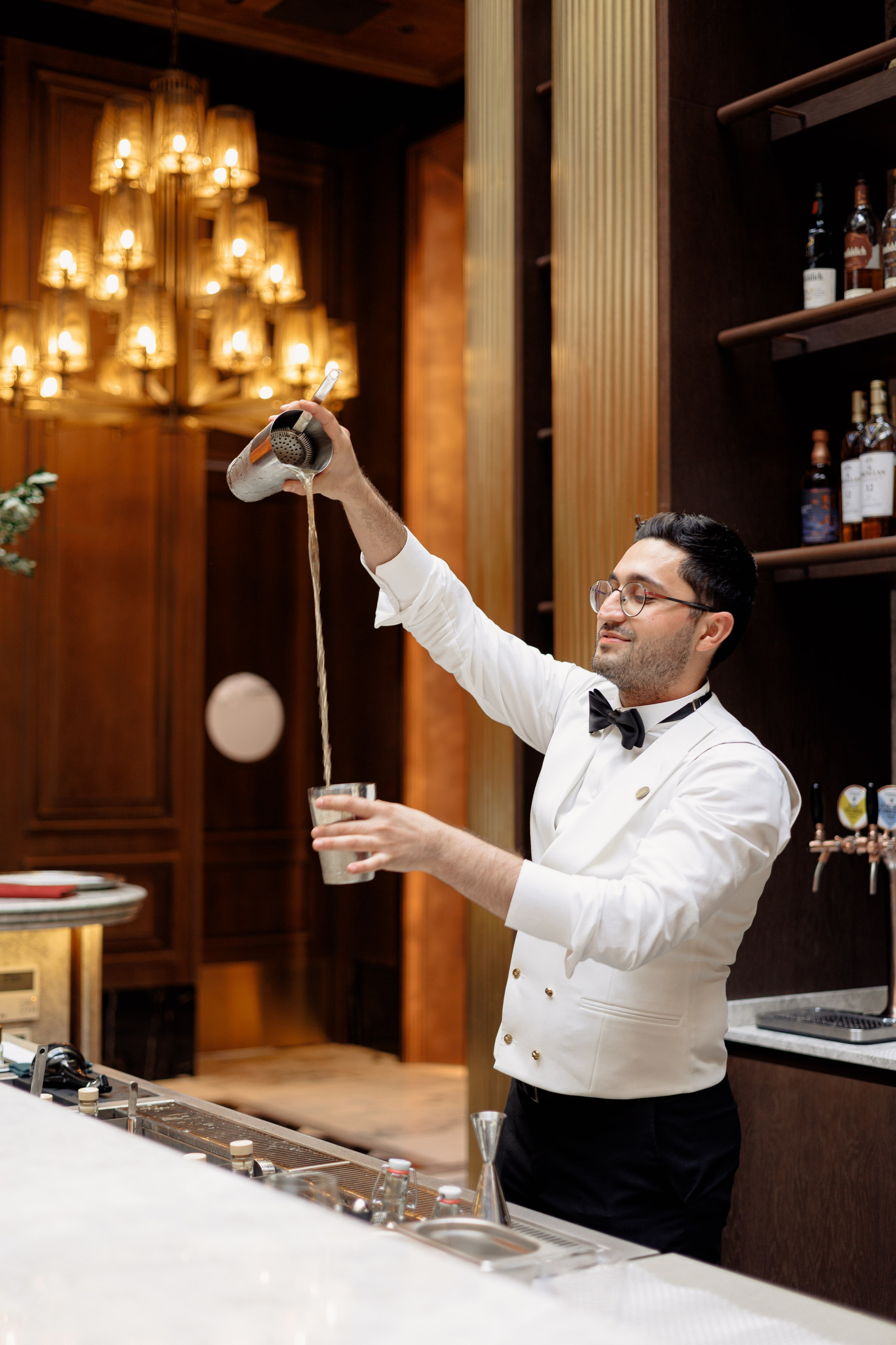 Отель Метрополь (открытие ресторана). Вова Петров