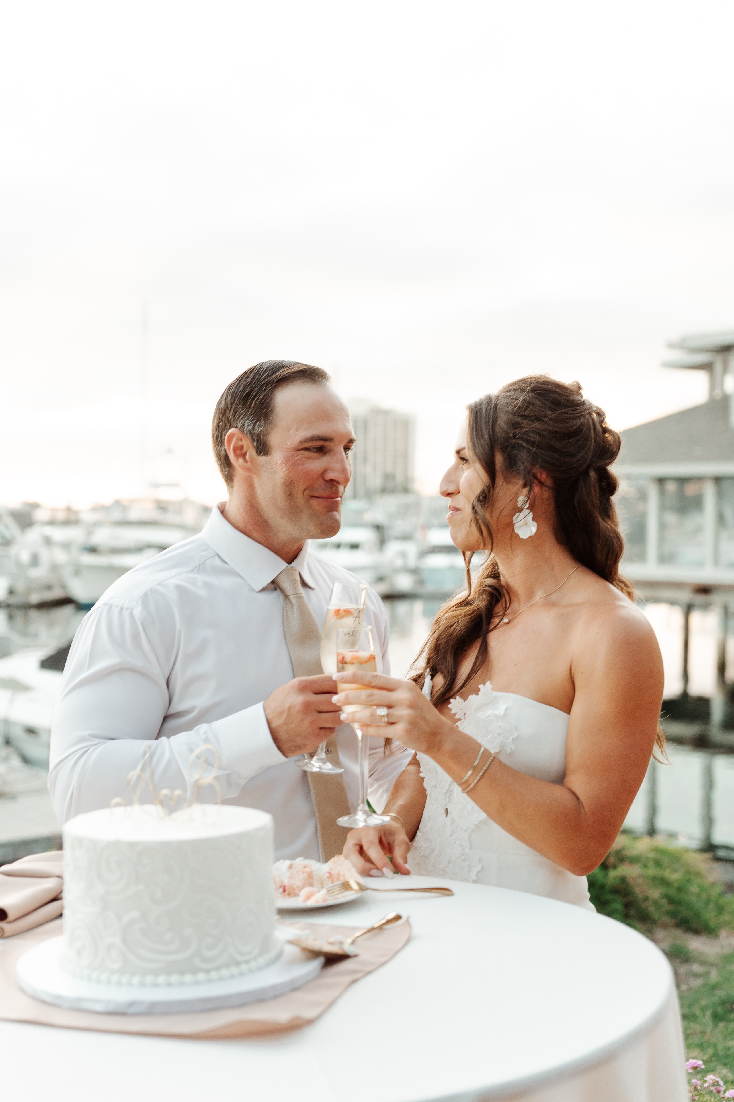 2025-08-16_BryanAmber. Ретушер Зенькевич Света