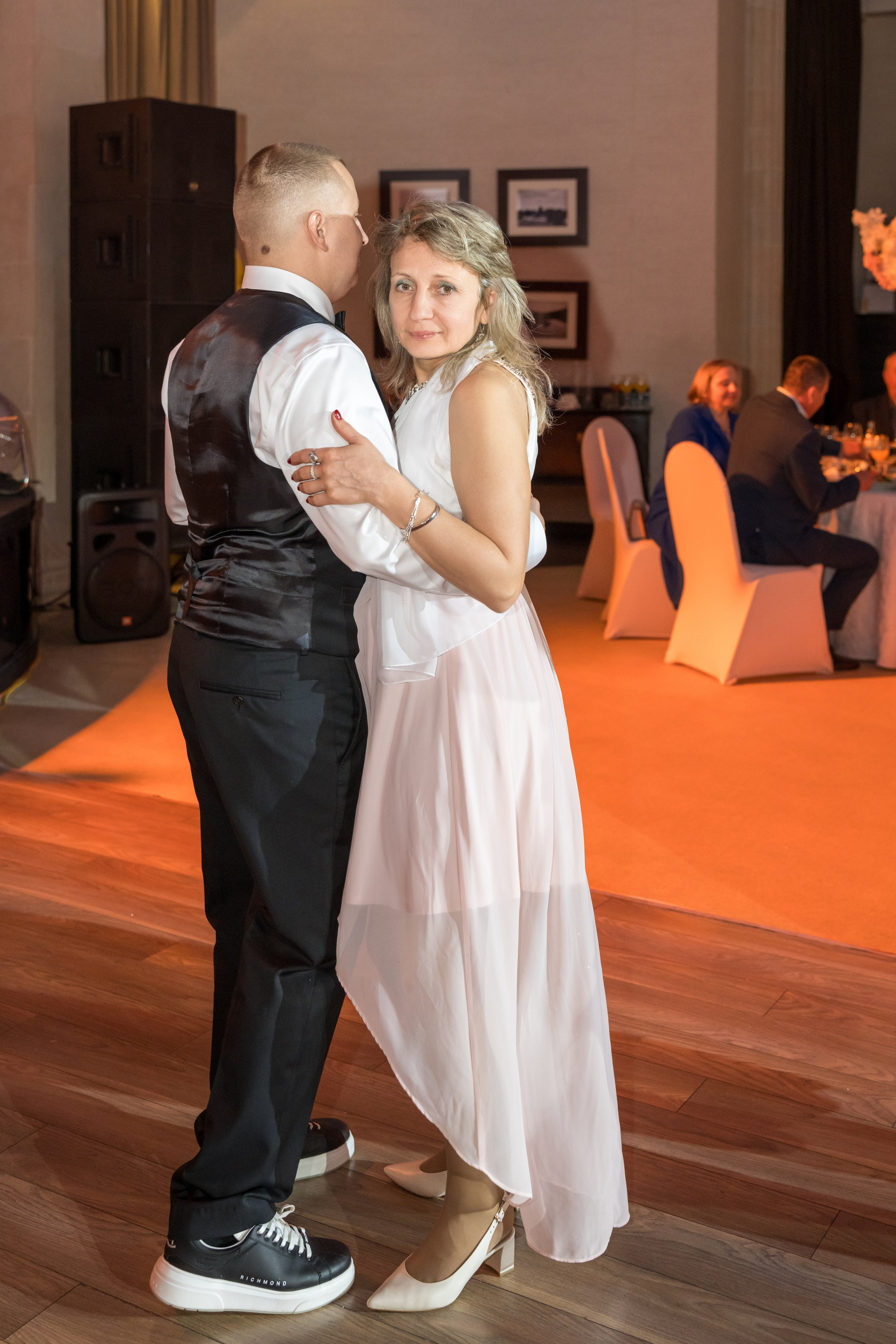 Виктор & Кристина. Семейный и контент фотограф в Москве Alira