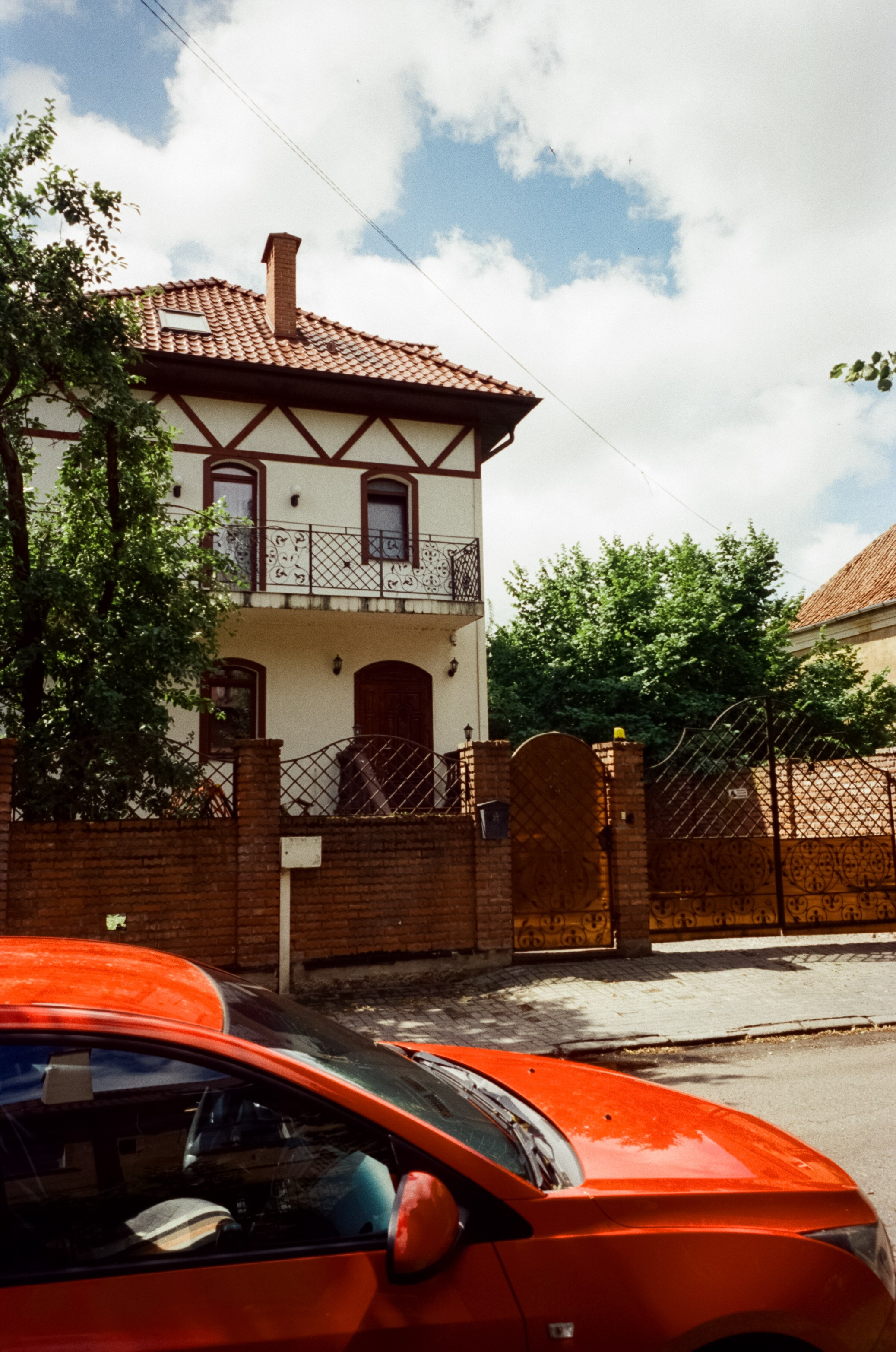 Район Амалиенау и кафе Amalienau Breakfast в Калининграде. Фотограф-документалист Мария Осокина