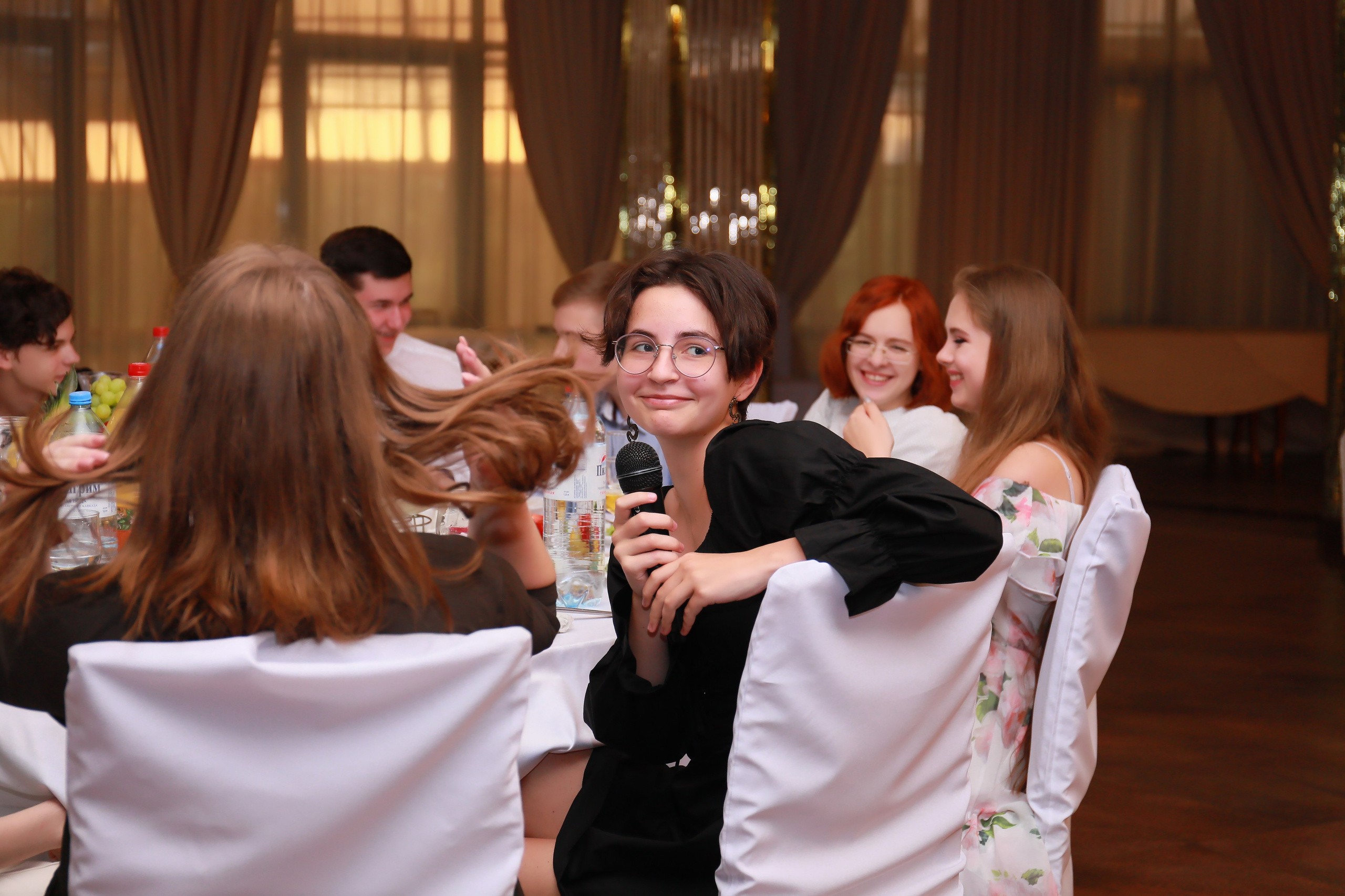 Champagne, банкетный зал. Детский семейный фотограф Краснодар