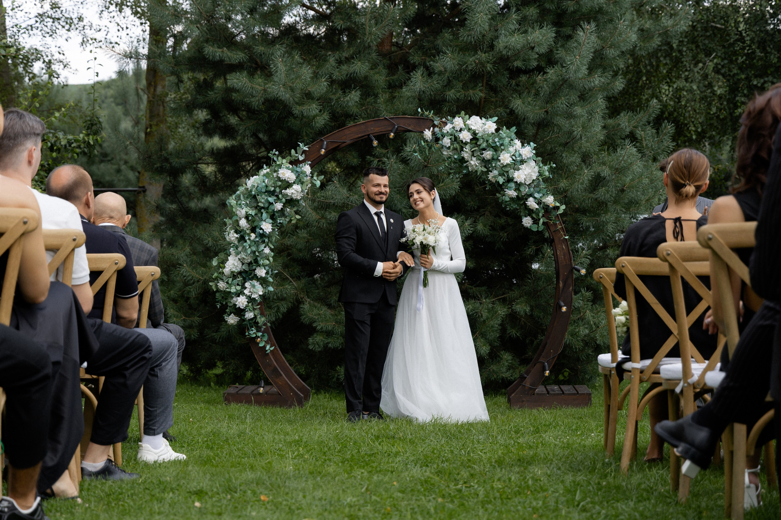 Свадебная фотосессия в агроусадьбе Лабодянка в Минске. Свадебный фотограф в Минске/Беларуси Сергей Спиридонов