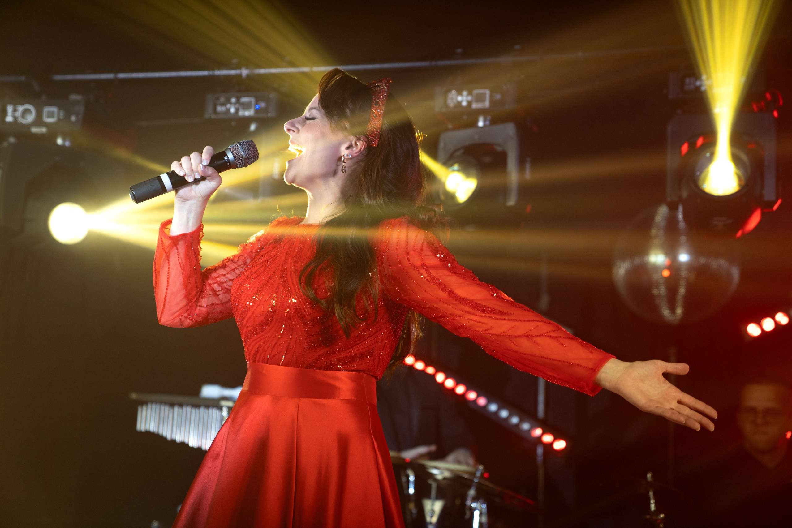 Съемка PROMO-2025. СУРОВЦЕВА project. Эстрадно-народный кавер-бэнд