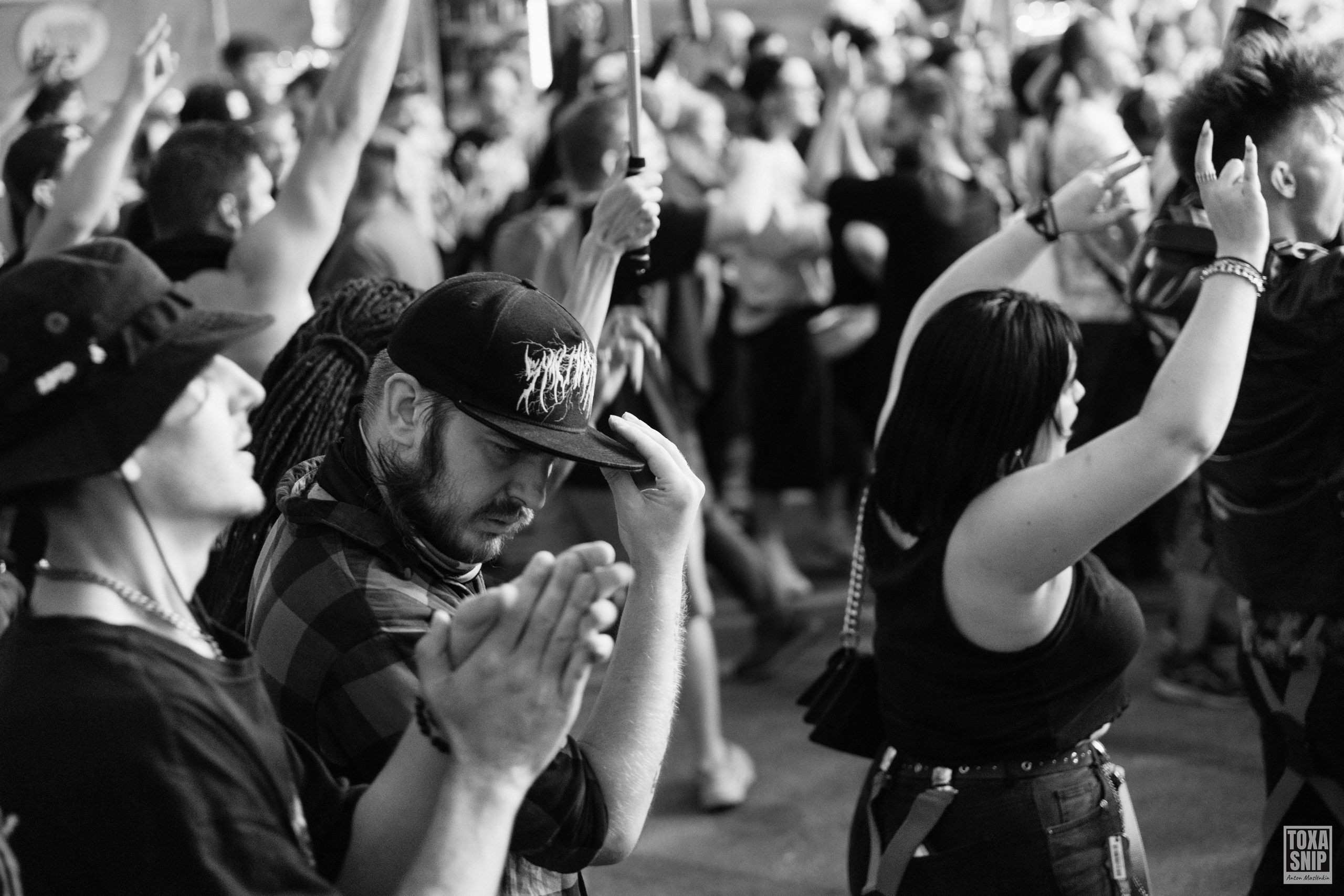 Концерт группы СЛОТ / ОЛДСКУЛЫ СВЕЛО в Москве. Toxasnip Photo | Anton Maslenkin