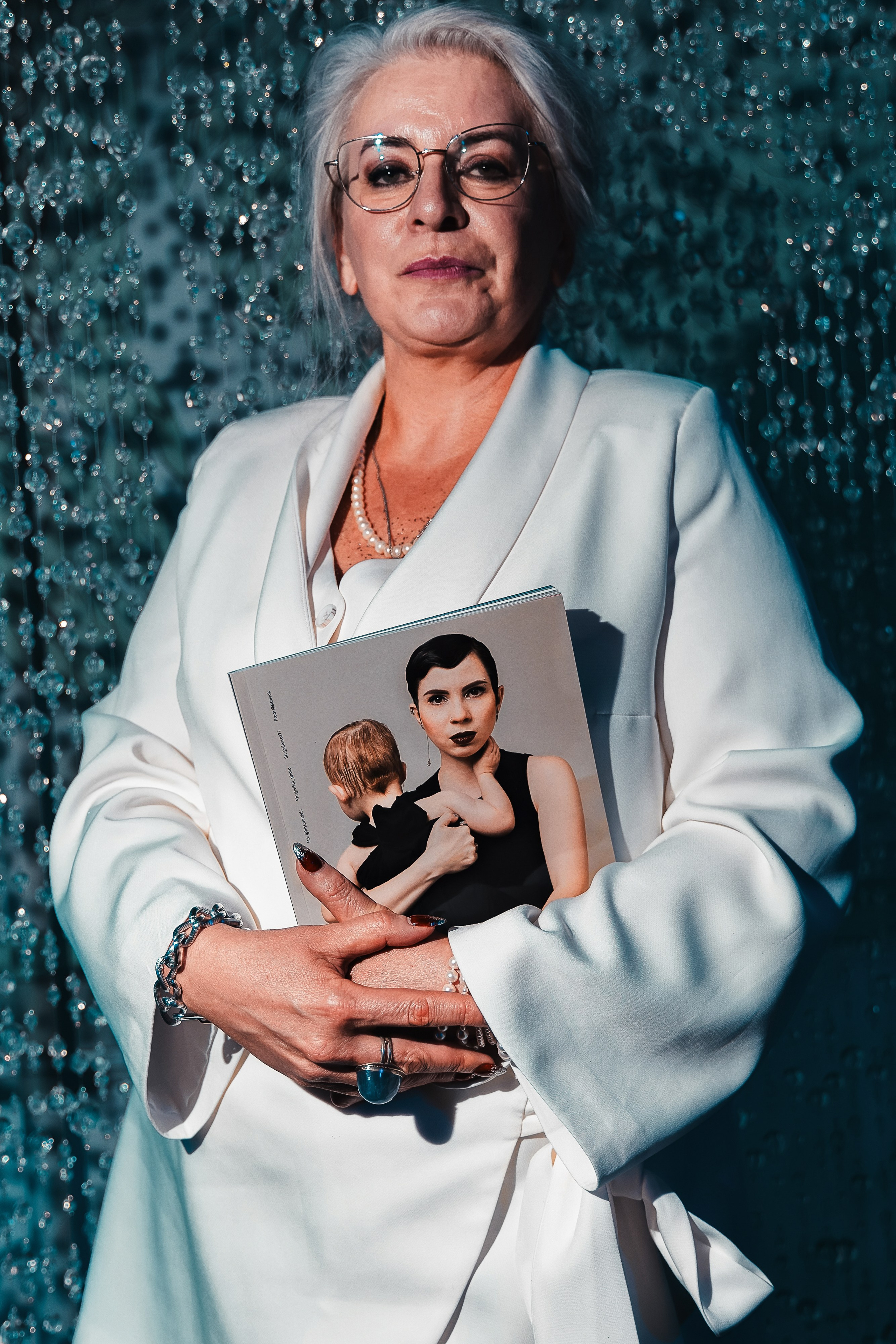 Фотосъемка презентаций модных журналов в Санкт-Петербурге | Рекламные кадры для медиа