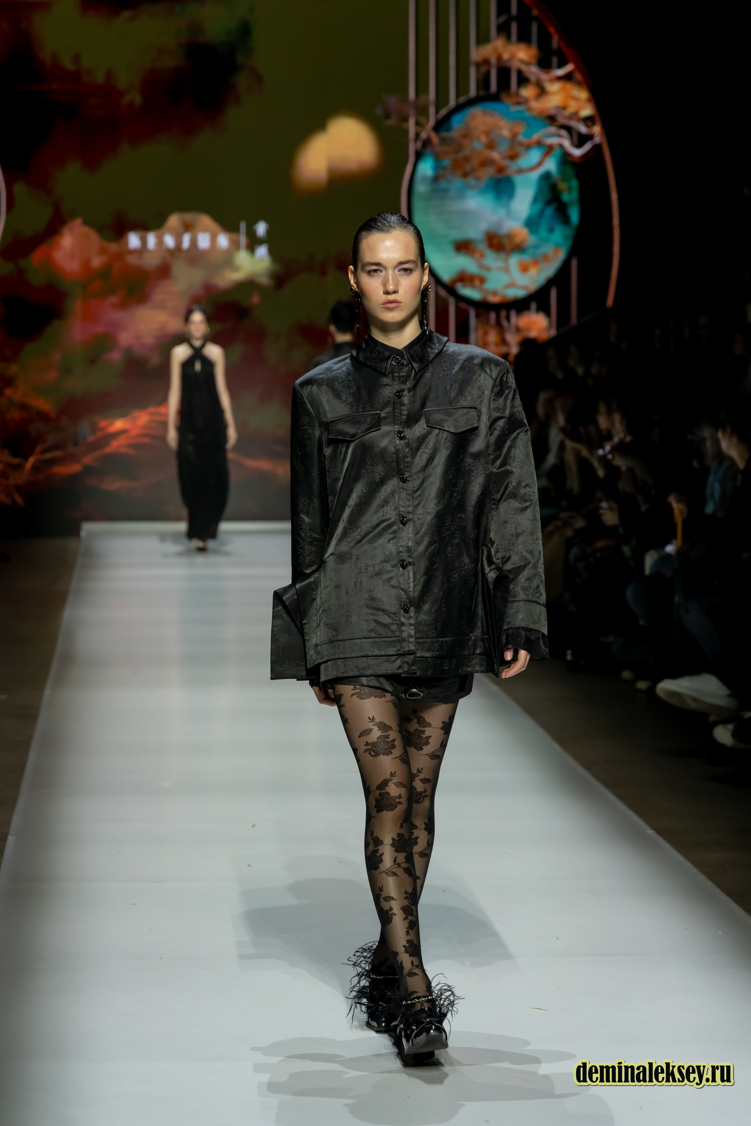 Московская неделя моды 2024 4 октября дизайнер KenSun Китай/China. Репортажный, семейный и студийный фотограф в Москве Демин Алексей