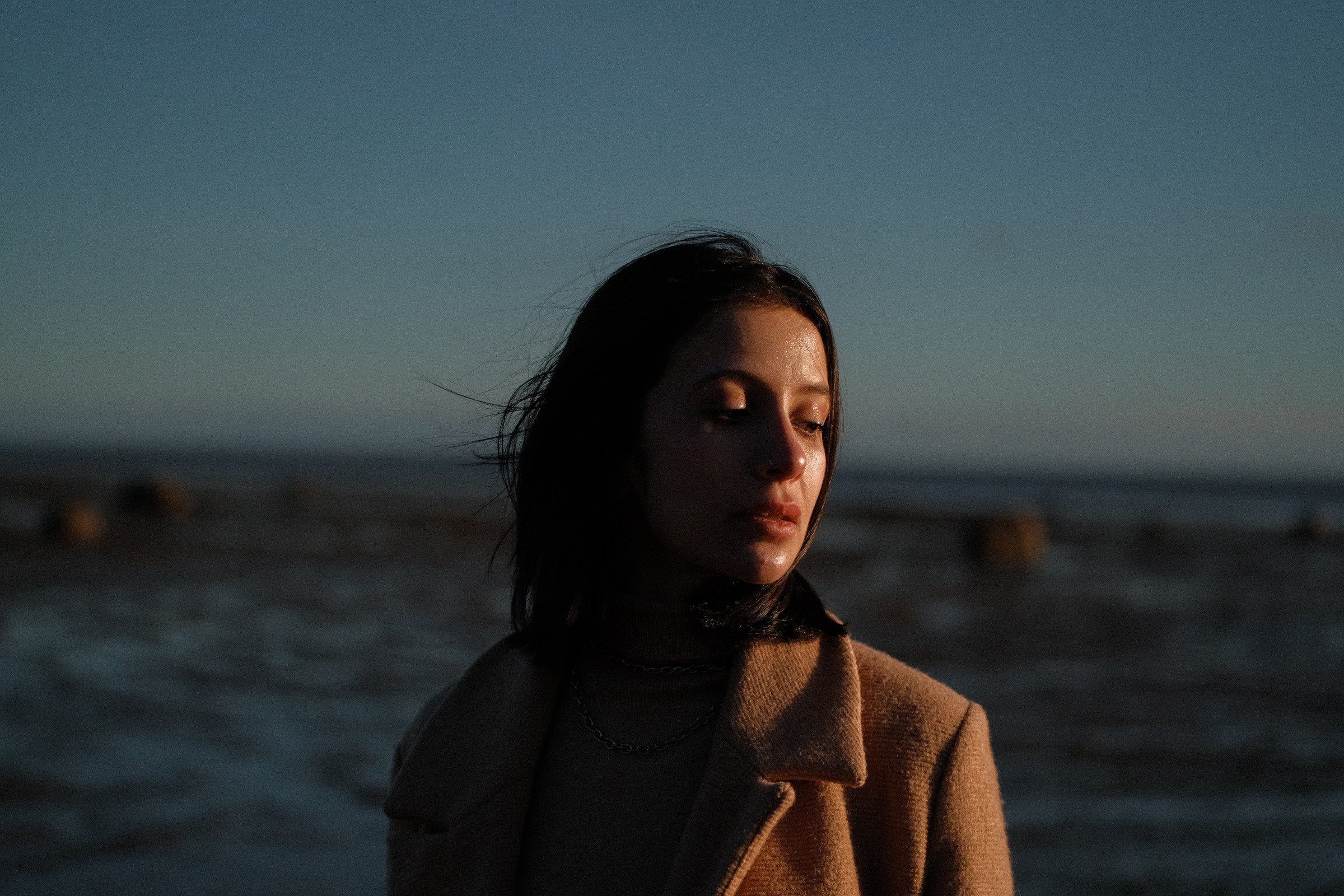 Осенний берег озера. 2021. Свадебный фотограф Великий Новгород Станислав Кособудский