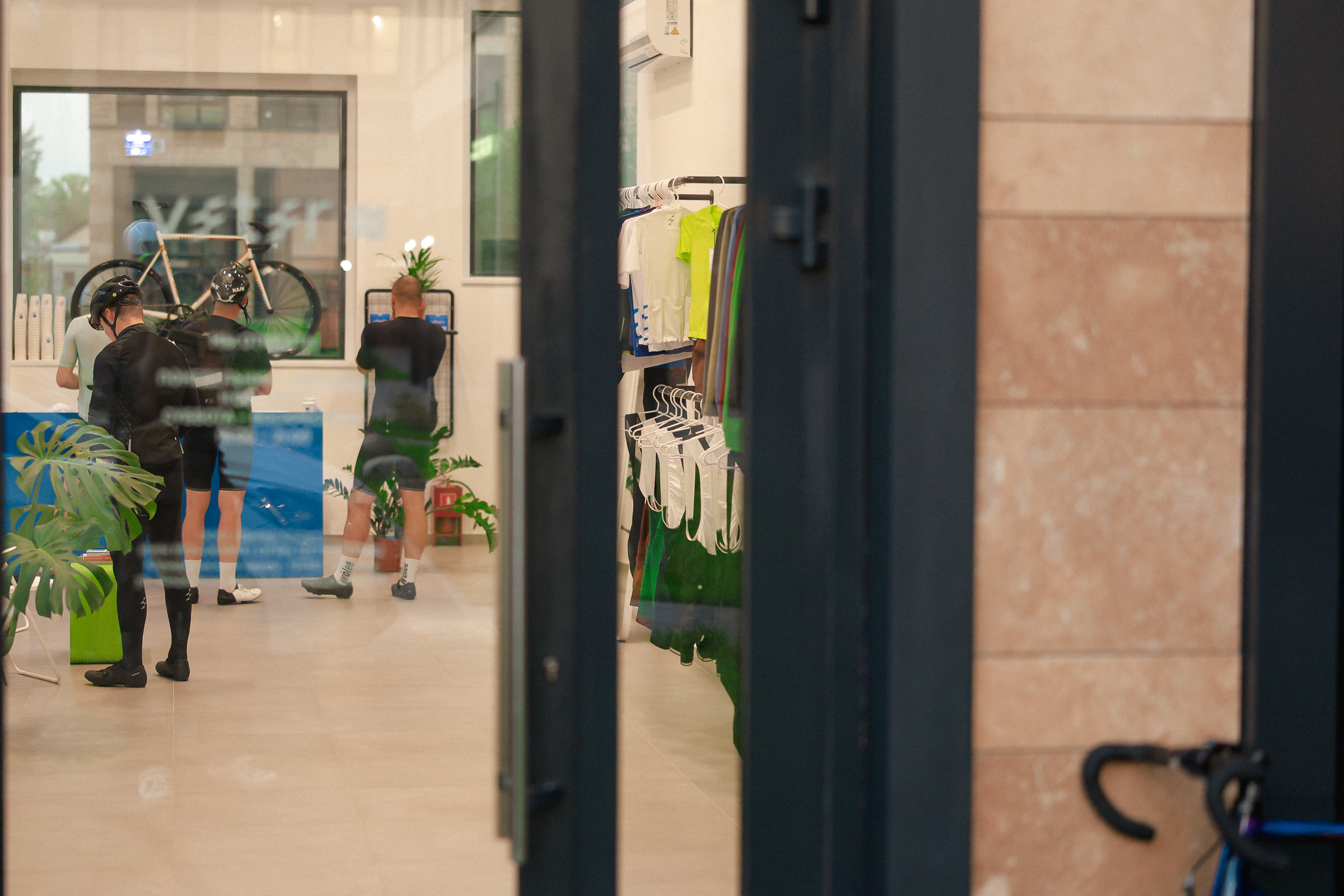 /РЕПОРТАЖ/ Вечерний заезд VETER.CC. 2023. Свадебный фотограф Великий Новгород Станислав Кособудский