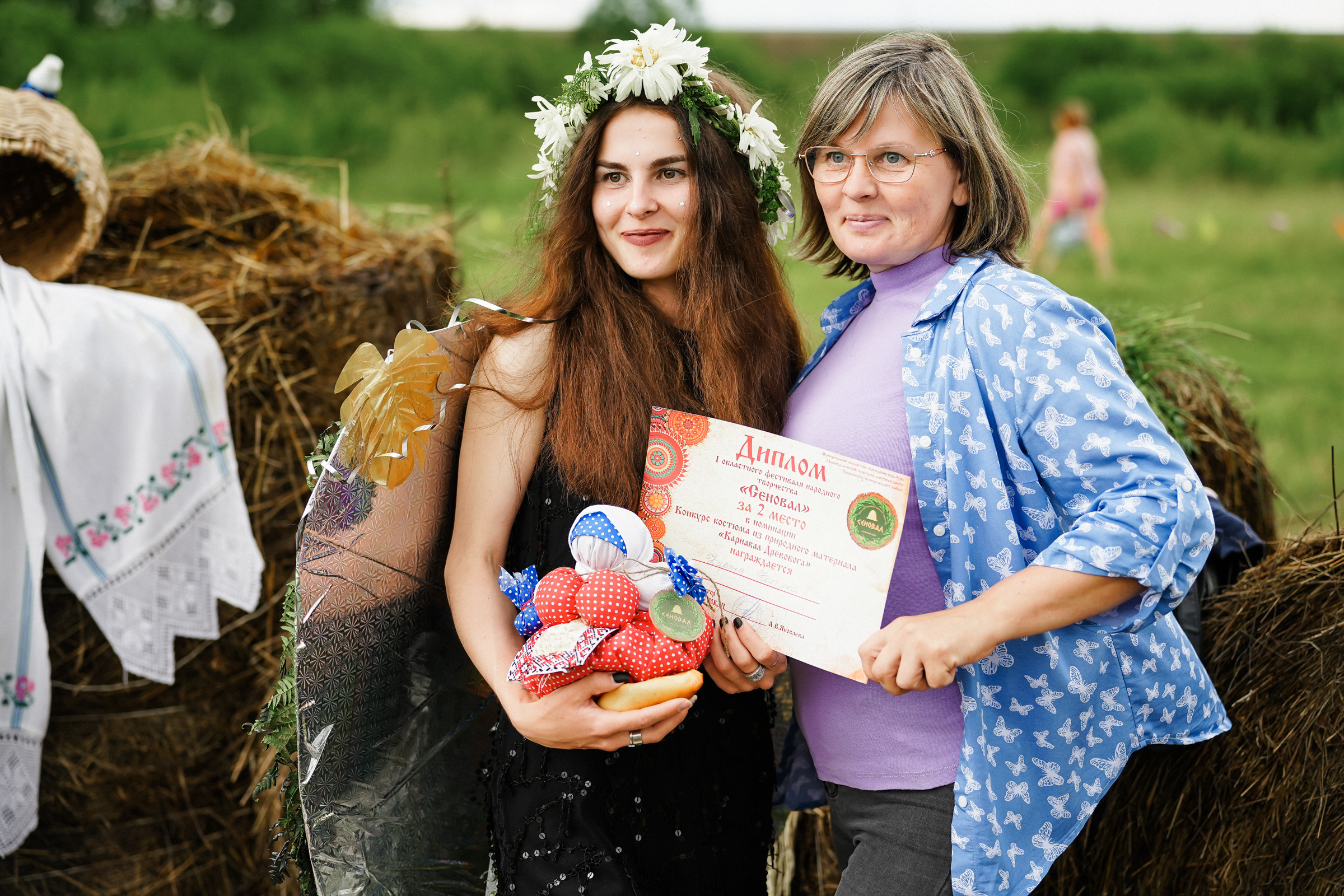 /РЕПОРТАЖ/ Фестиваль СЕНОВАЛ 01.07.2023 (Парфино). Свадебный фотограф Великий Новгород Станислав Кособудский