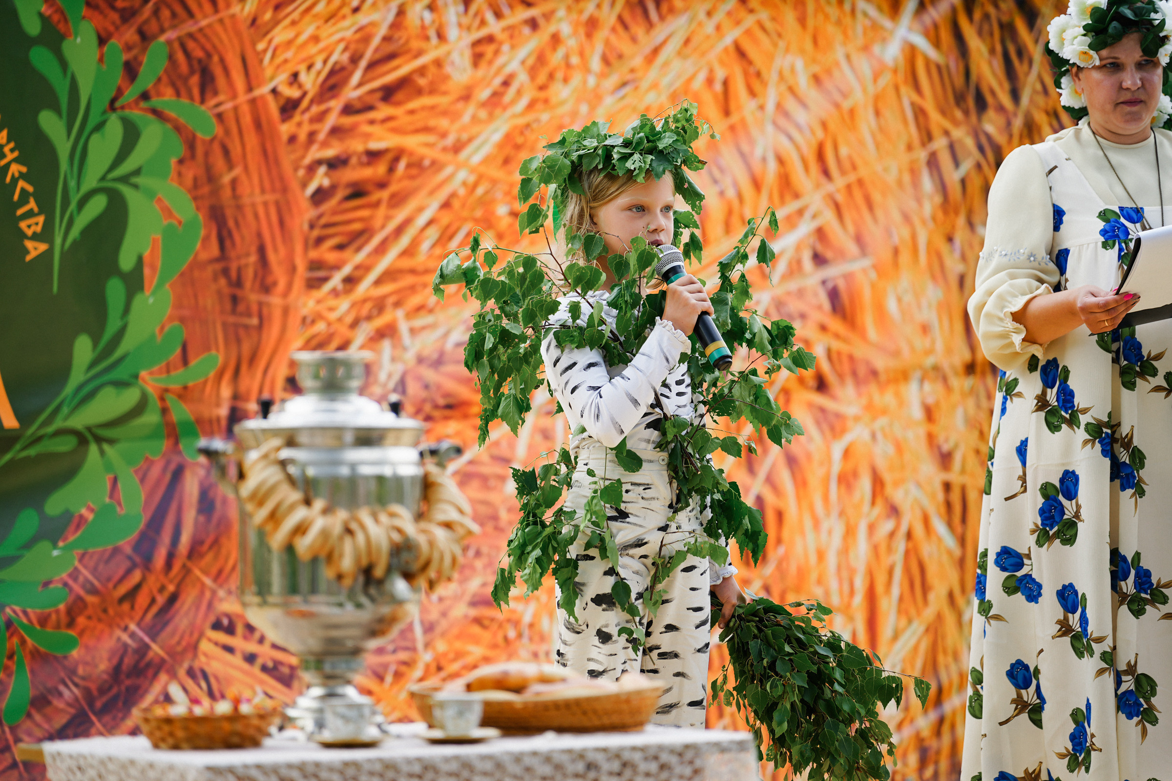 /РЕПОРТАЖ/ Фестиваль СЕНОВАЛ 01.07.2023 (Парфино). Свадебный фотограф Великий Новгород Станислав Кособудский