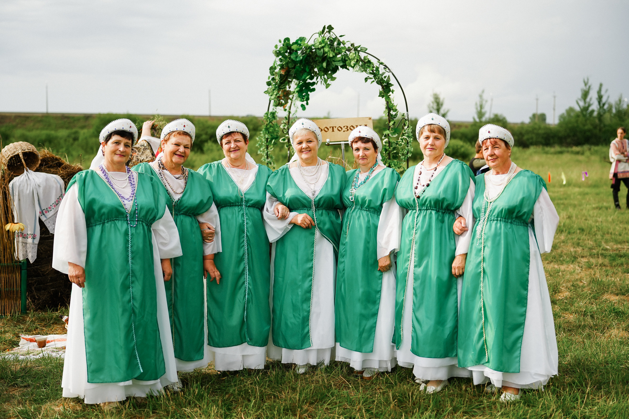 /РЕПОРТАЖ/ Фестиваль СЕНОВАЛ 01.07.2023 (Парфино). Свадебный фотограф Великий Новгород Станислав Кособудский