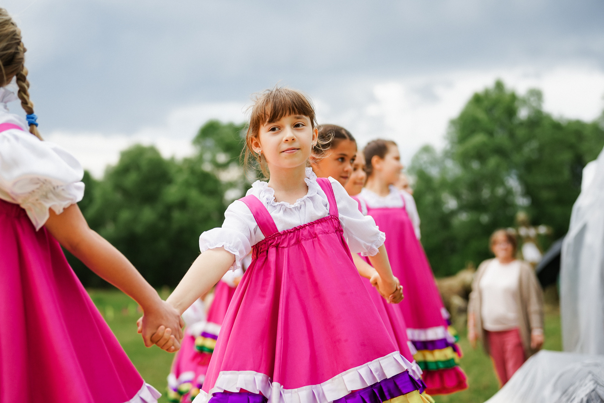 /РЕПОРТАЖ/ Фестиваль СЕНОВАЛ 01.07.2023 (Парфино). Свадебный фотограф Великий Новгород Станислав Кособудский