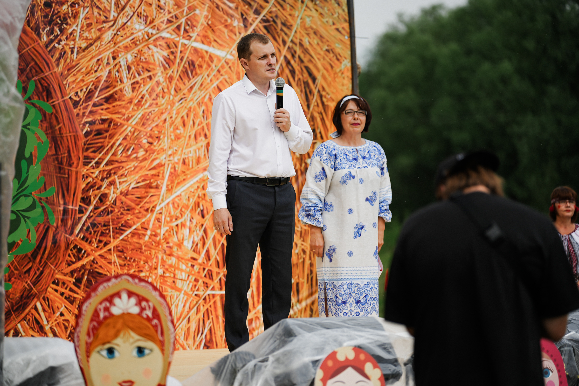 /РЕПОРТАЖ/ Фестиваль СЕНОВАЛ 01.07.2023 (Парфино). Свадебный фотограф Великий Новгород Станислав Кособудский