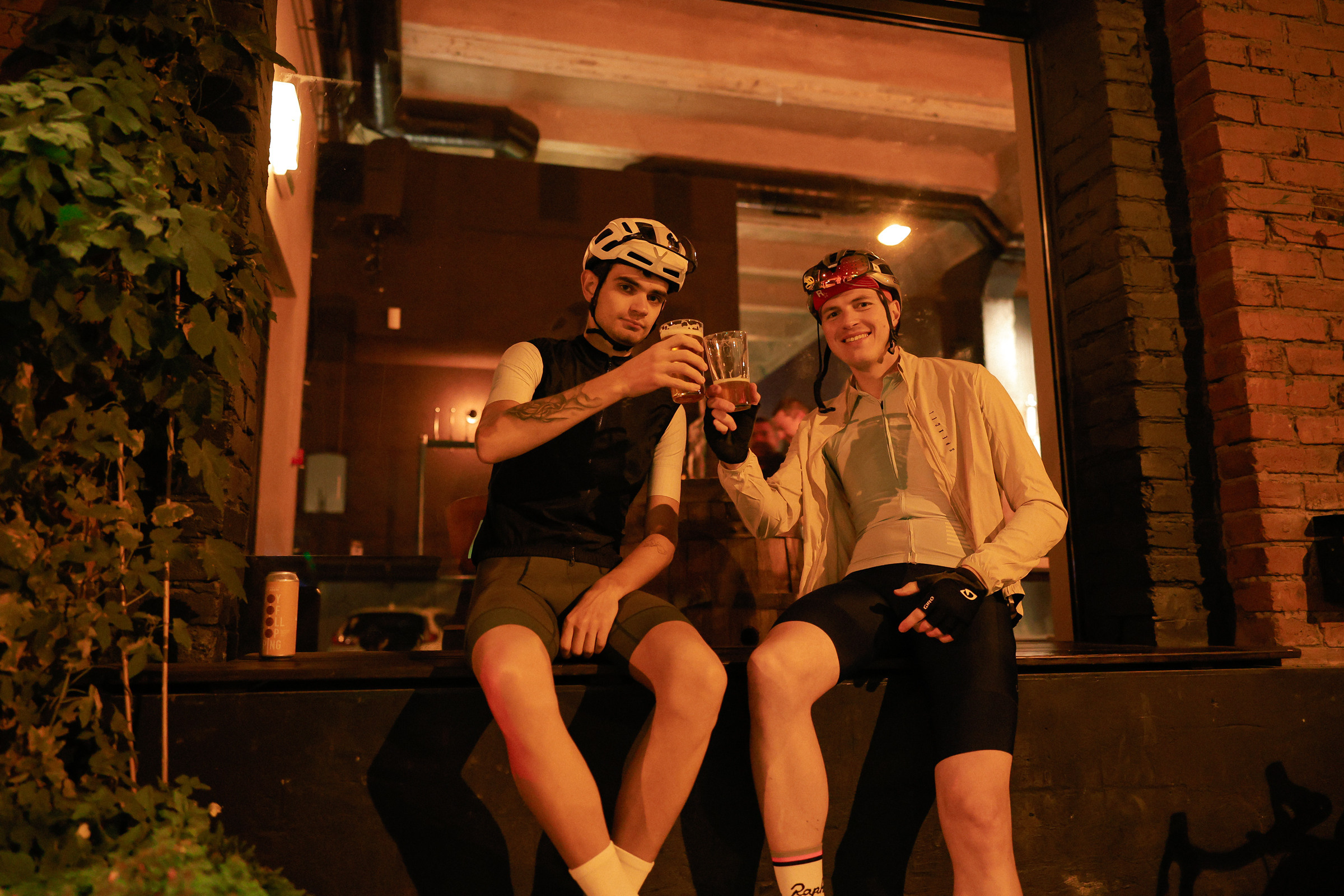 /РЕПОРТАЖ/ Вечерний заезд VETER.CC. 2023. Свадебный фотограф Великий Новгород Станислав Кособудский